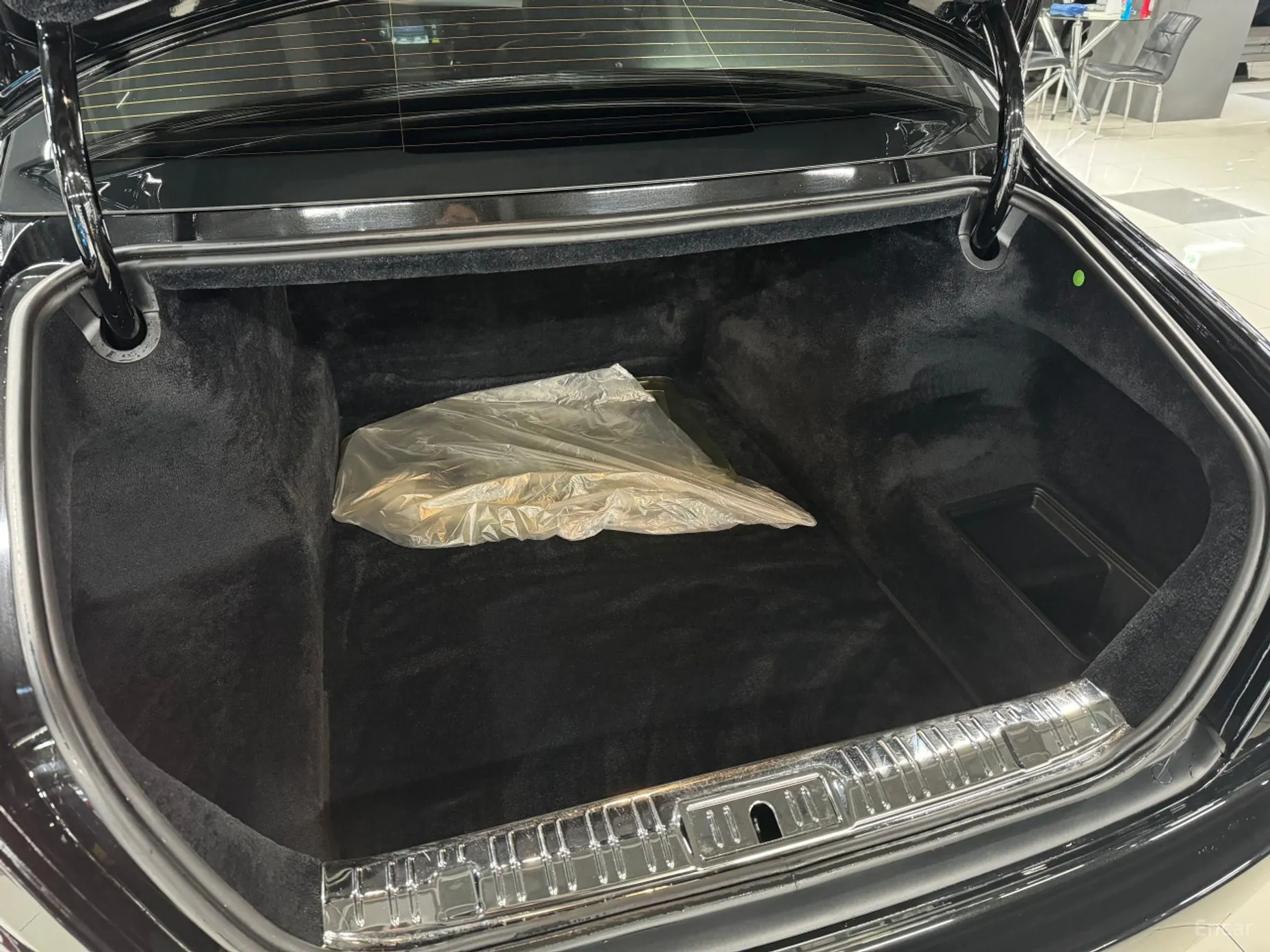 Rolls-Royce Ghost превью 17