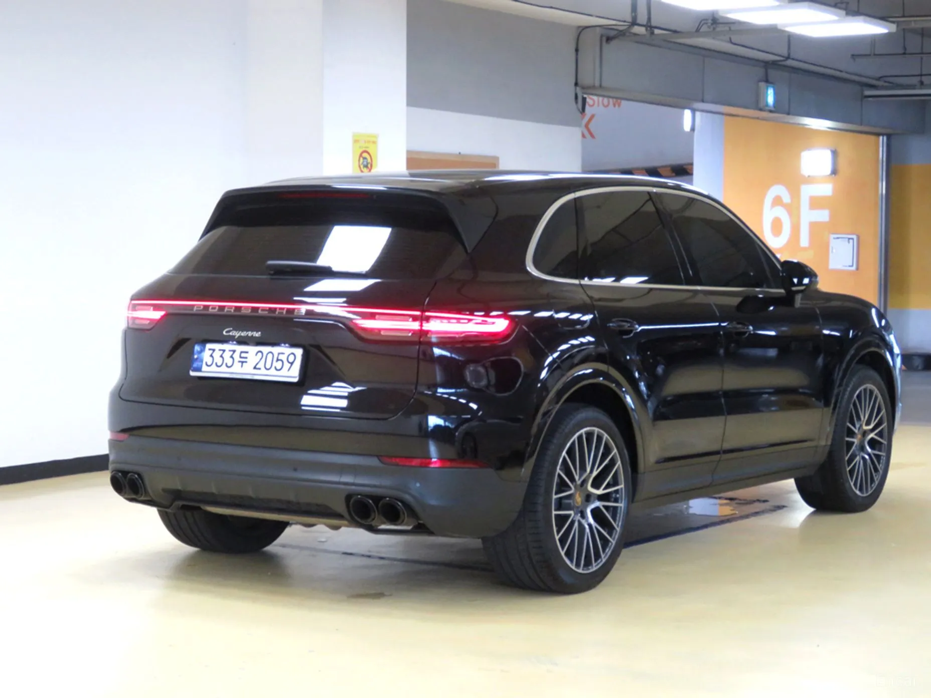 Porsche Cayenne (PO536) превью 2
