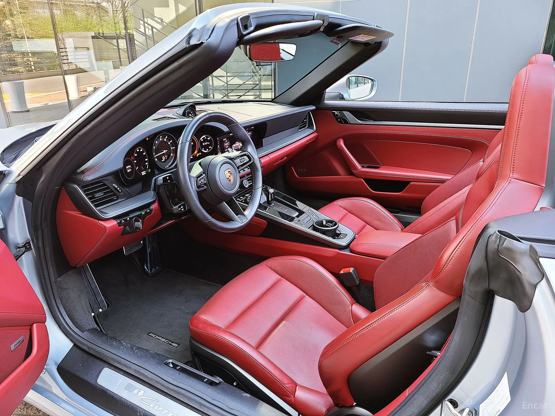 Porsche 911 (992) превью 3
