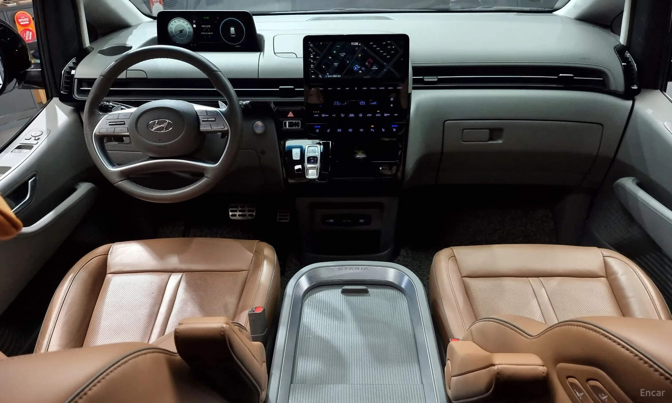 Hyundai Staria превью 4