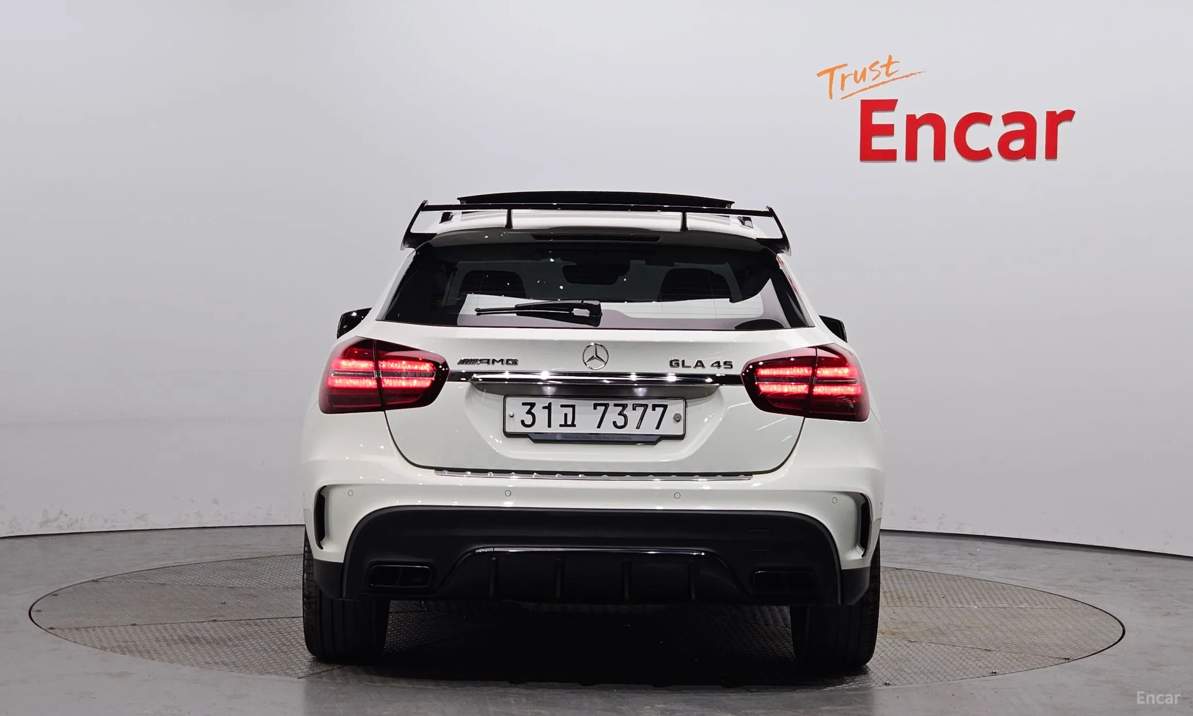 Mercedes Benz GLA-Class X156 превью 3