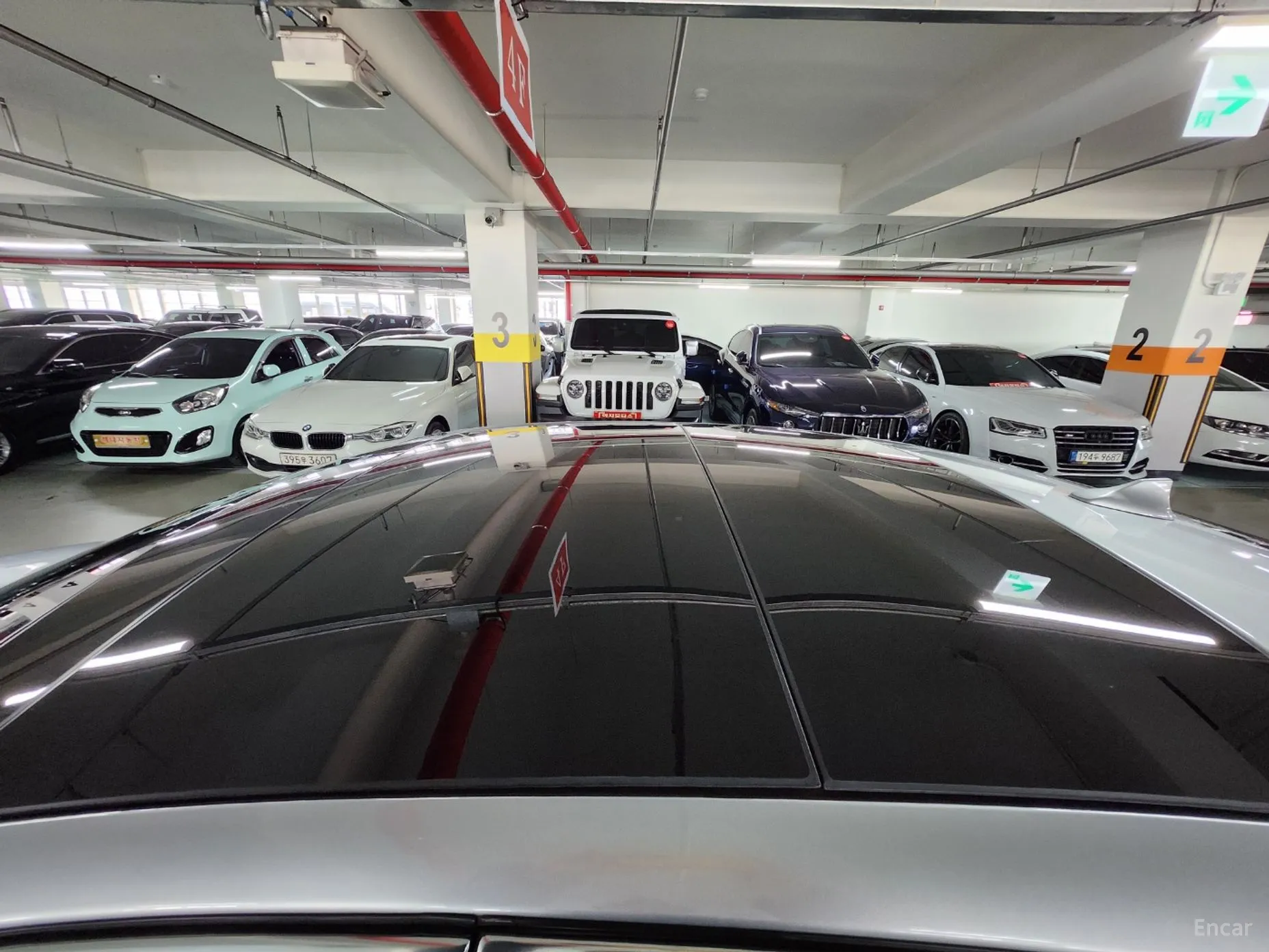 Jaguar All New XJ превью 18