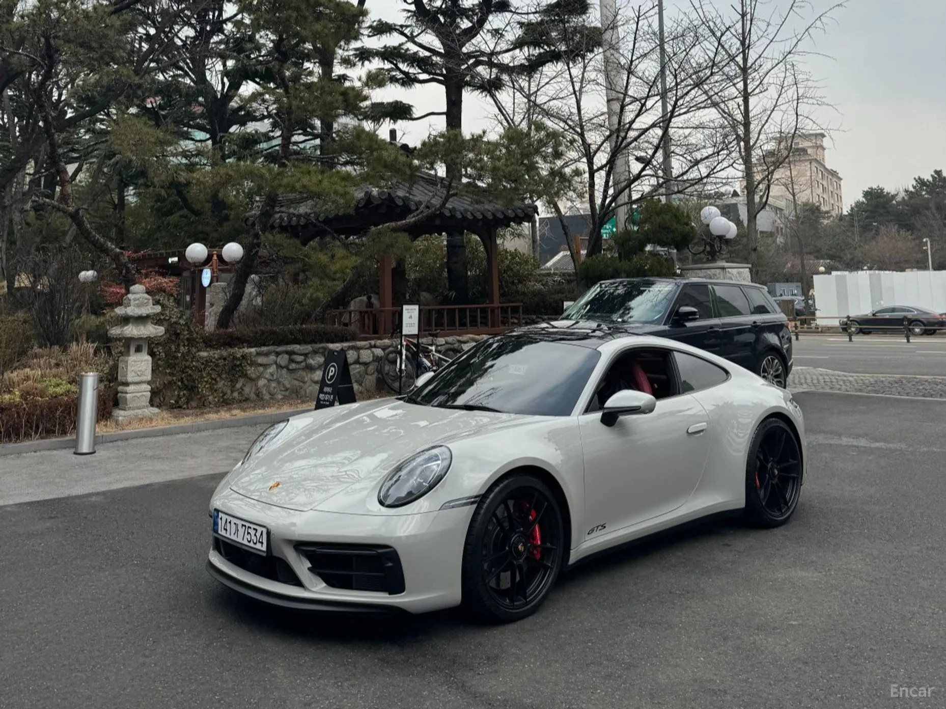 Porsche 911 (992)