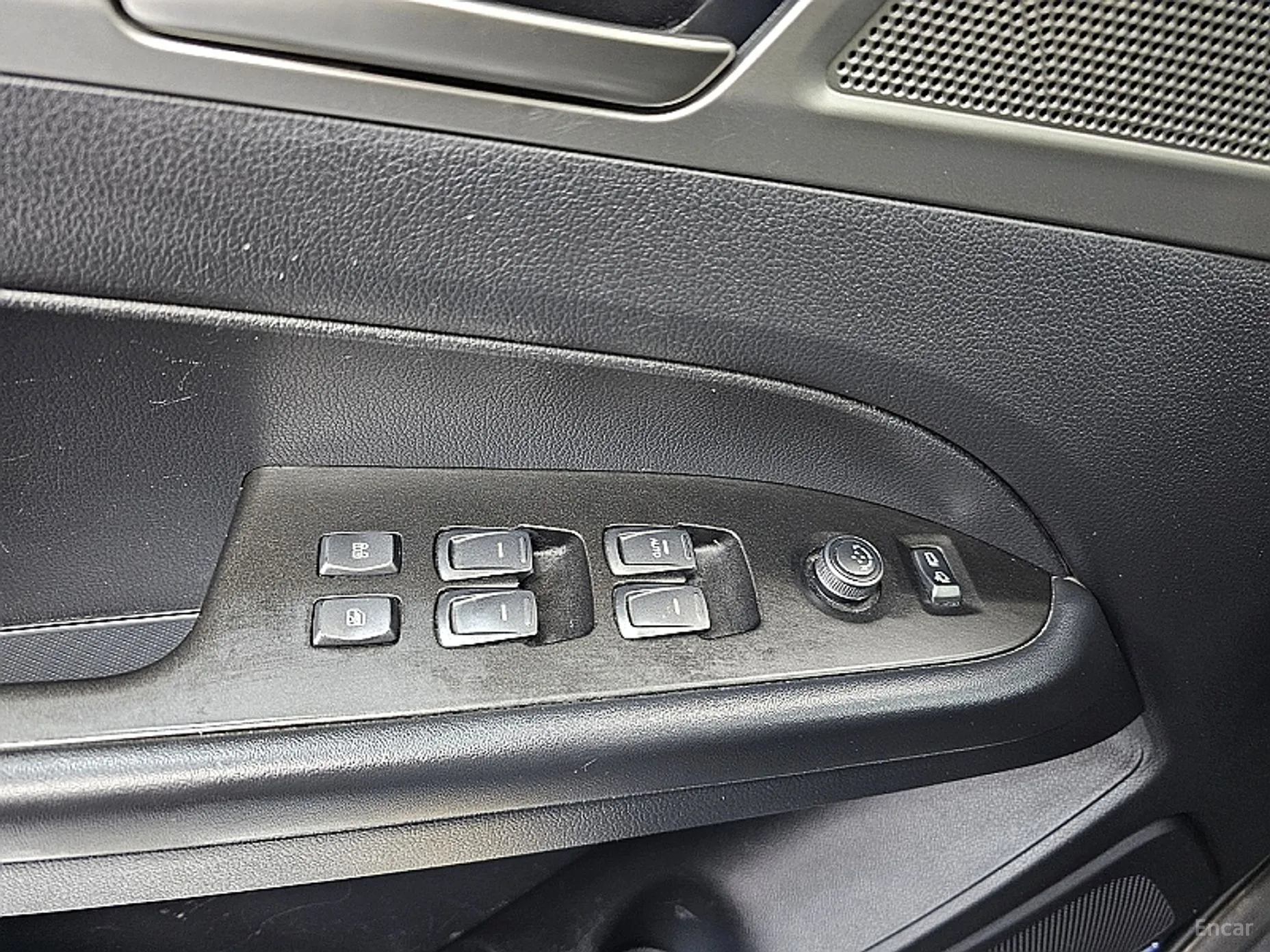 KG Mobility (SsangYong) Rexton Sports превью 14