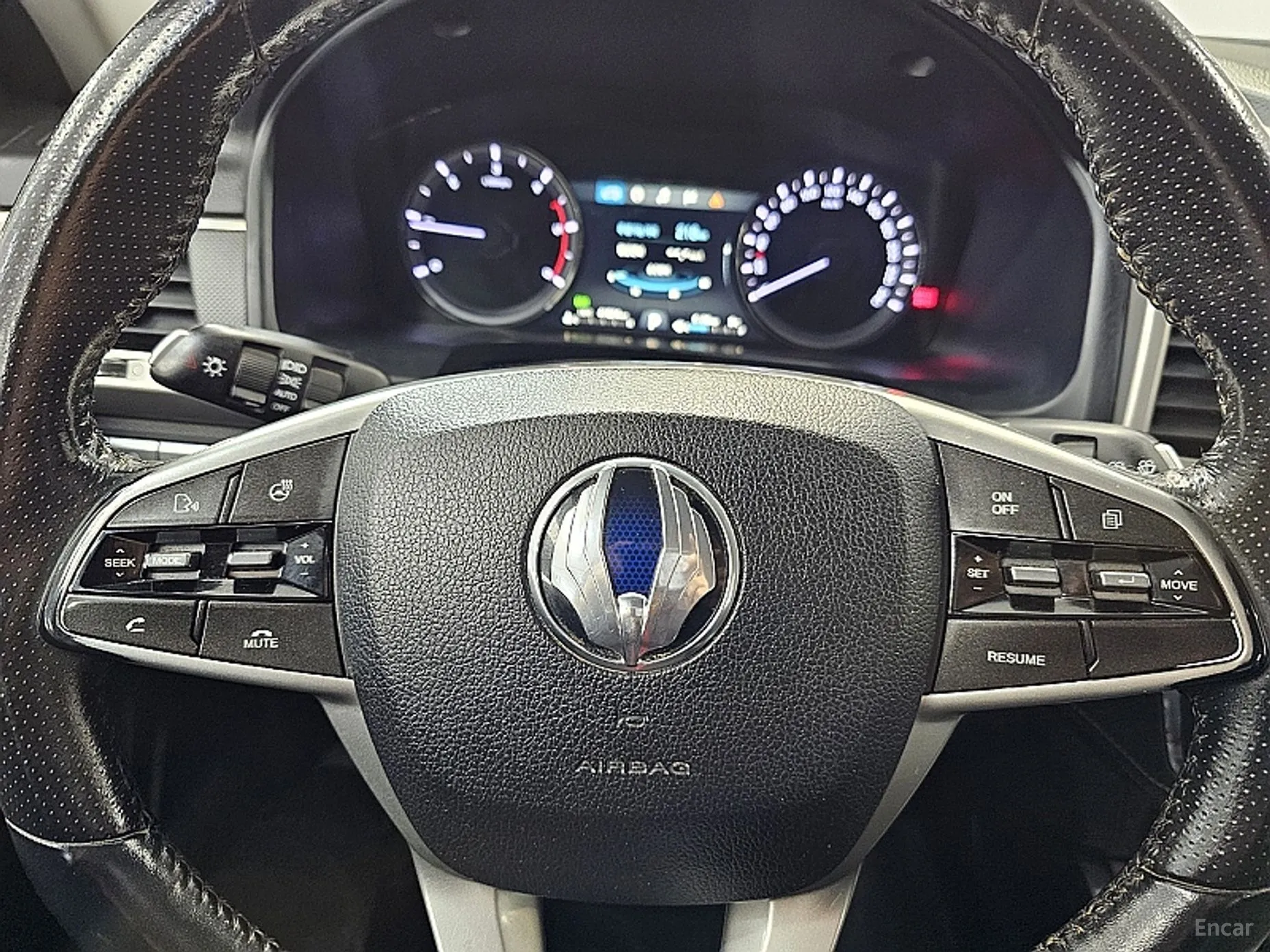 KG Mobility (SsangYong) Rexton Sports превью 15