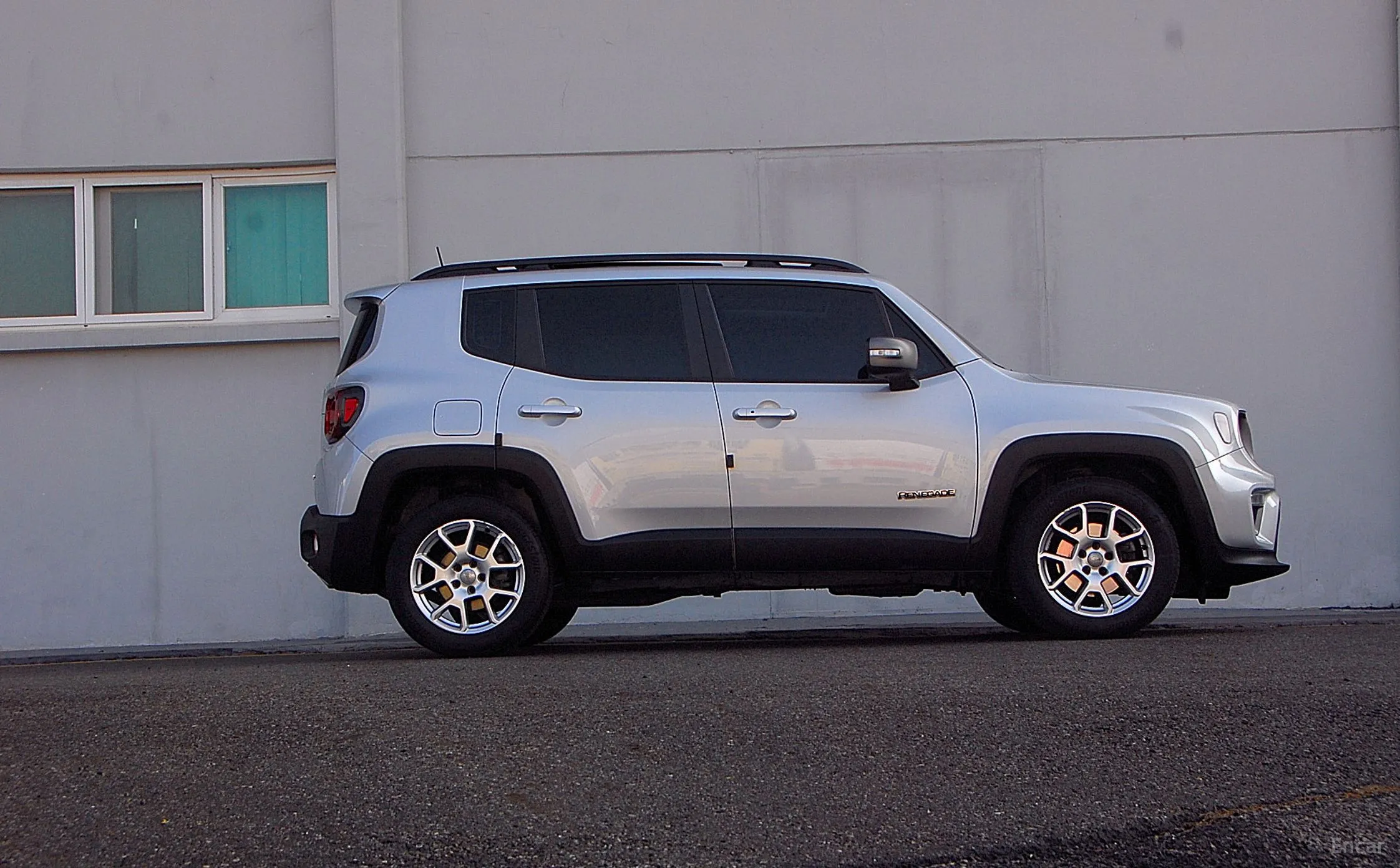 Jeep Renegade превью 2