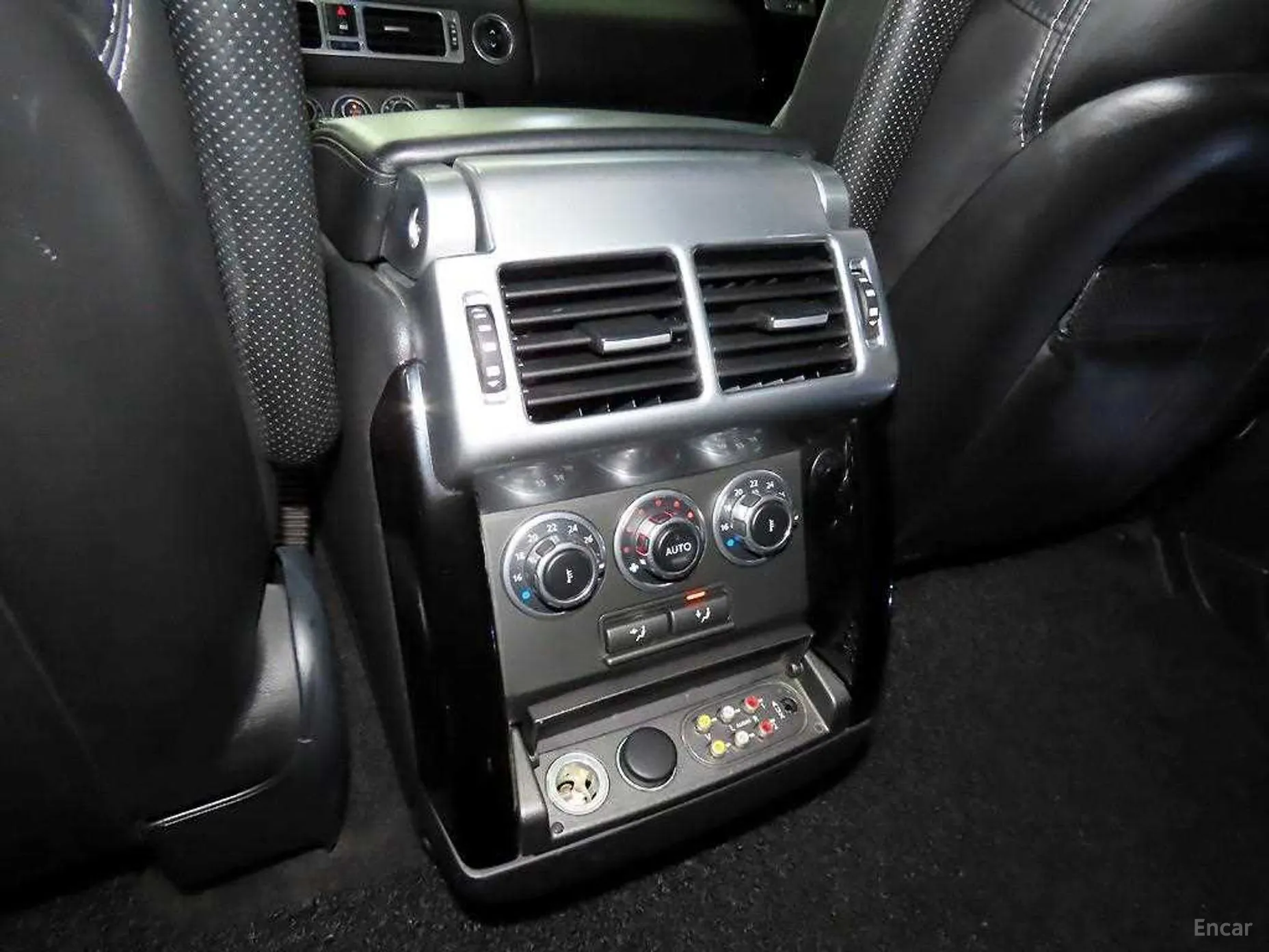 Land Rover Range Rover превью 14