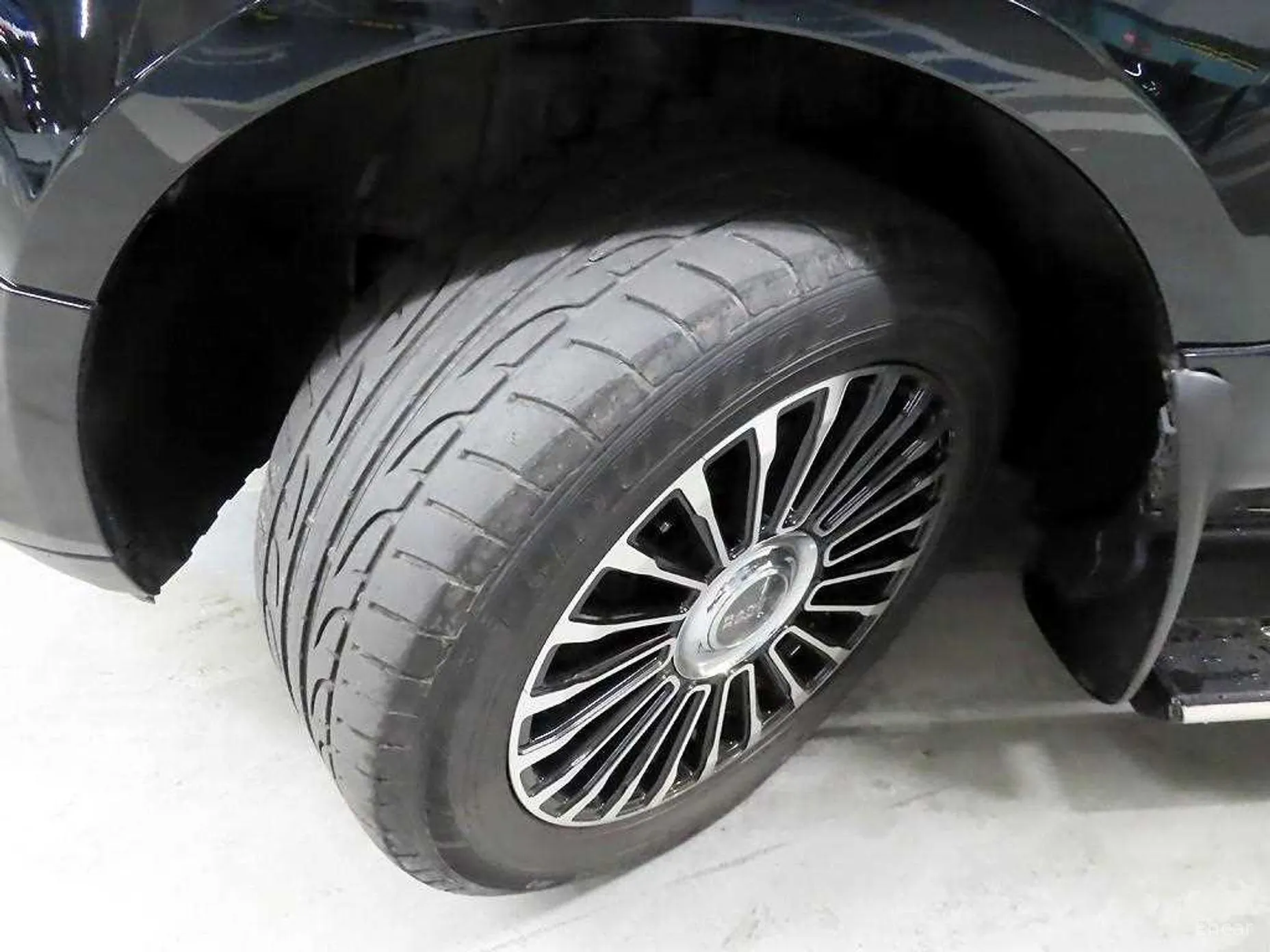 Land Rover Range Rover превью 20