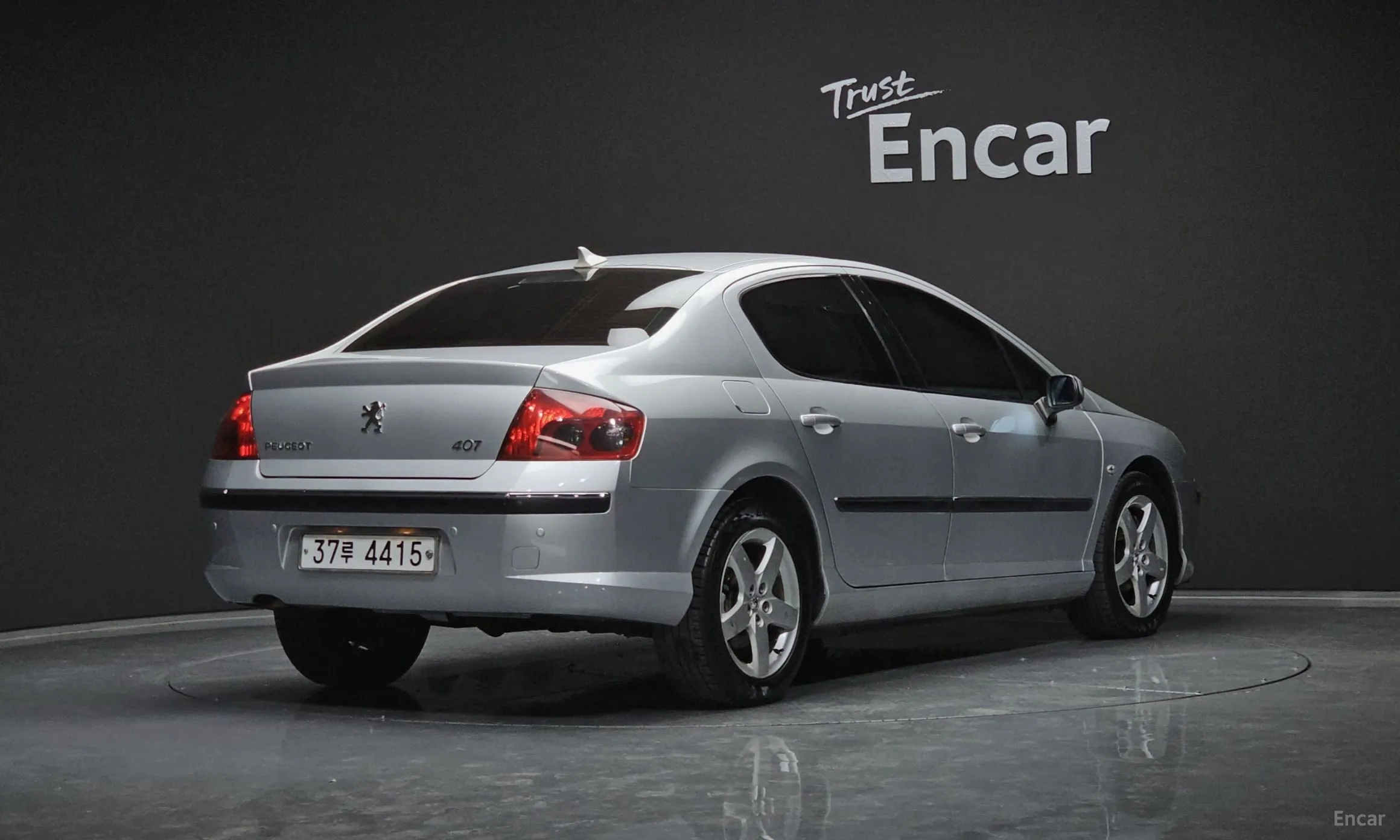 Peugeot 407