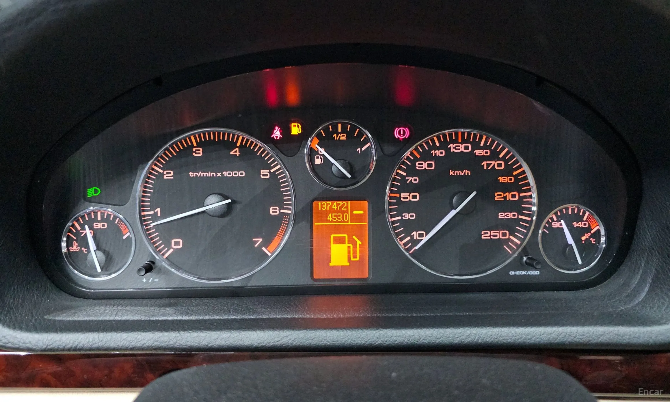 Peugeot 407 превью 8