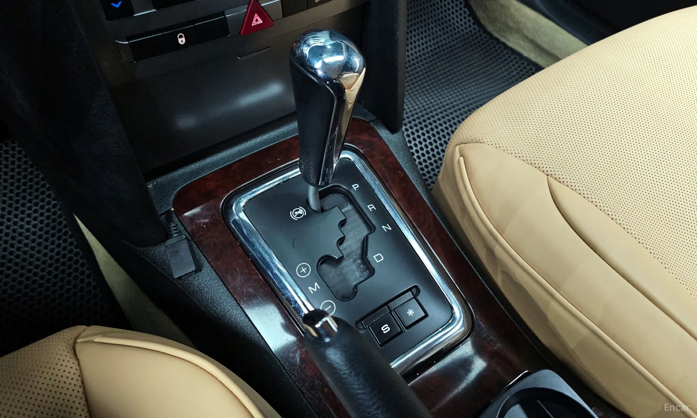 Peugeot 407 превью 9