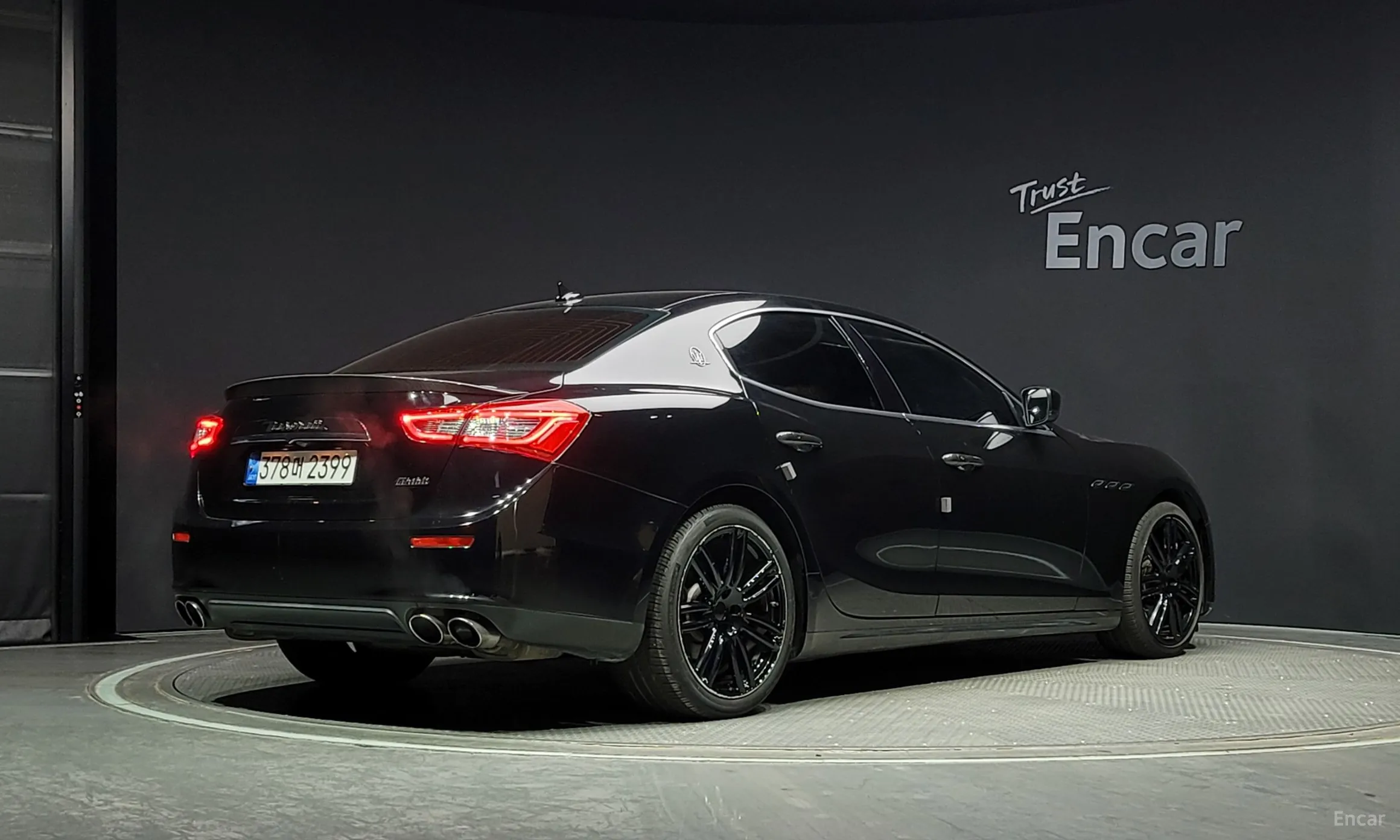 Maserati Ghibli превью 2