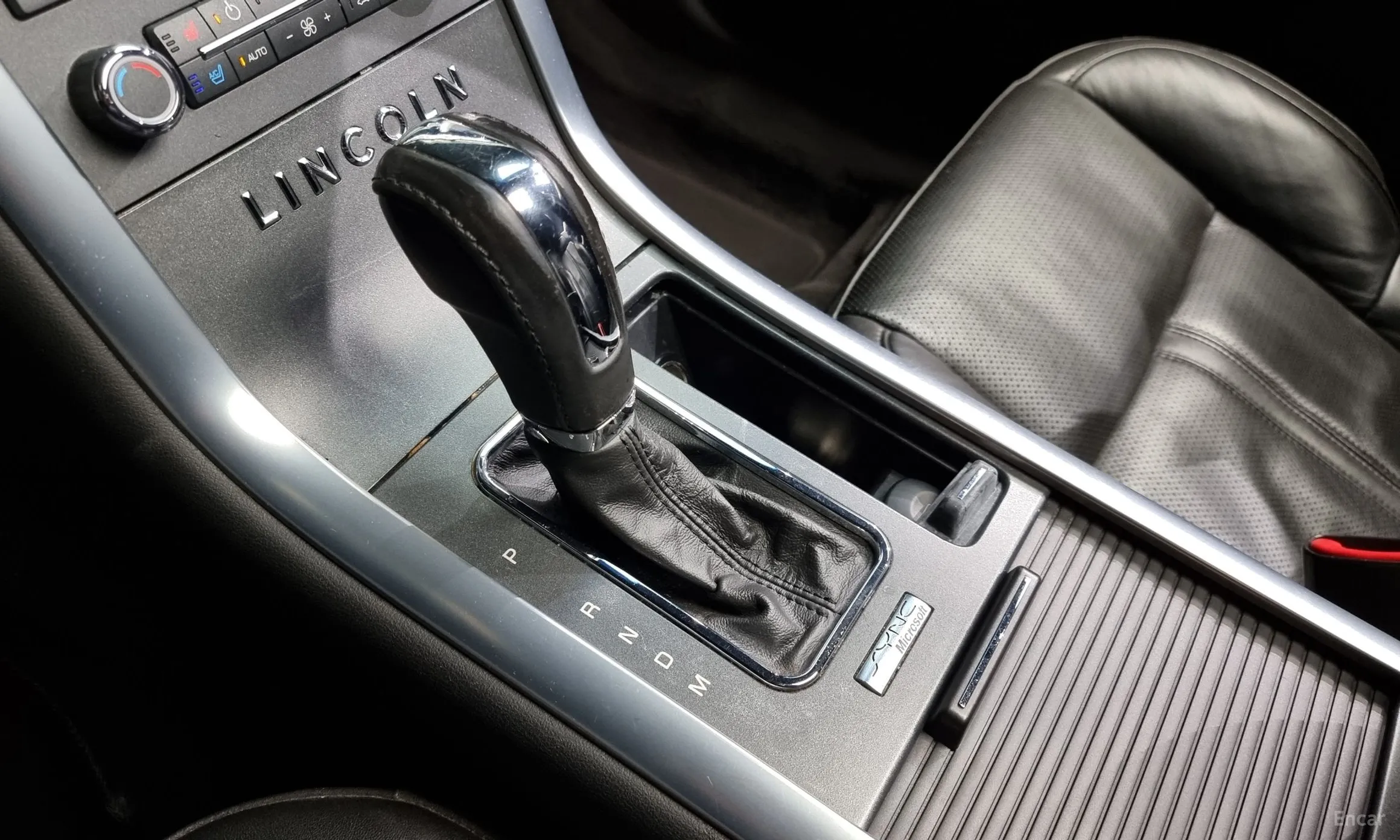 Lincoln MKS превью 9