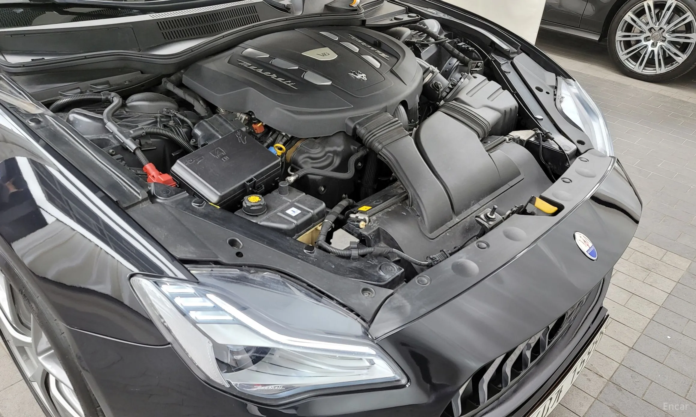 Maserati Quattroporte превью 6