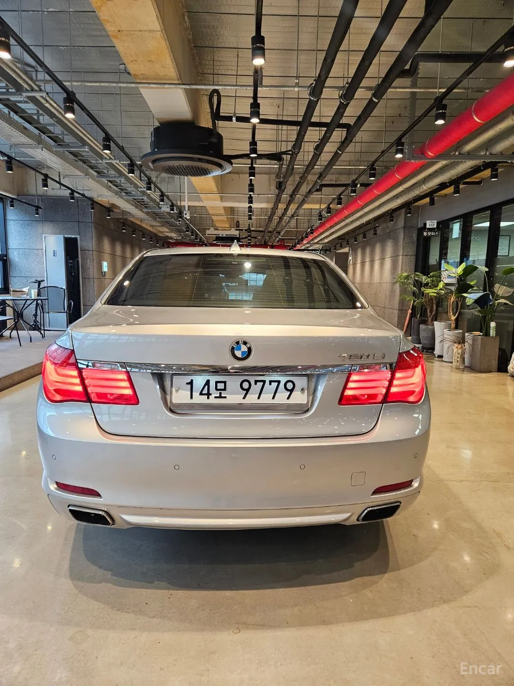 BMW 7 Series (F01) превью 3