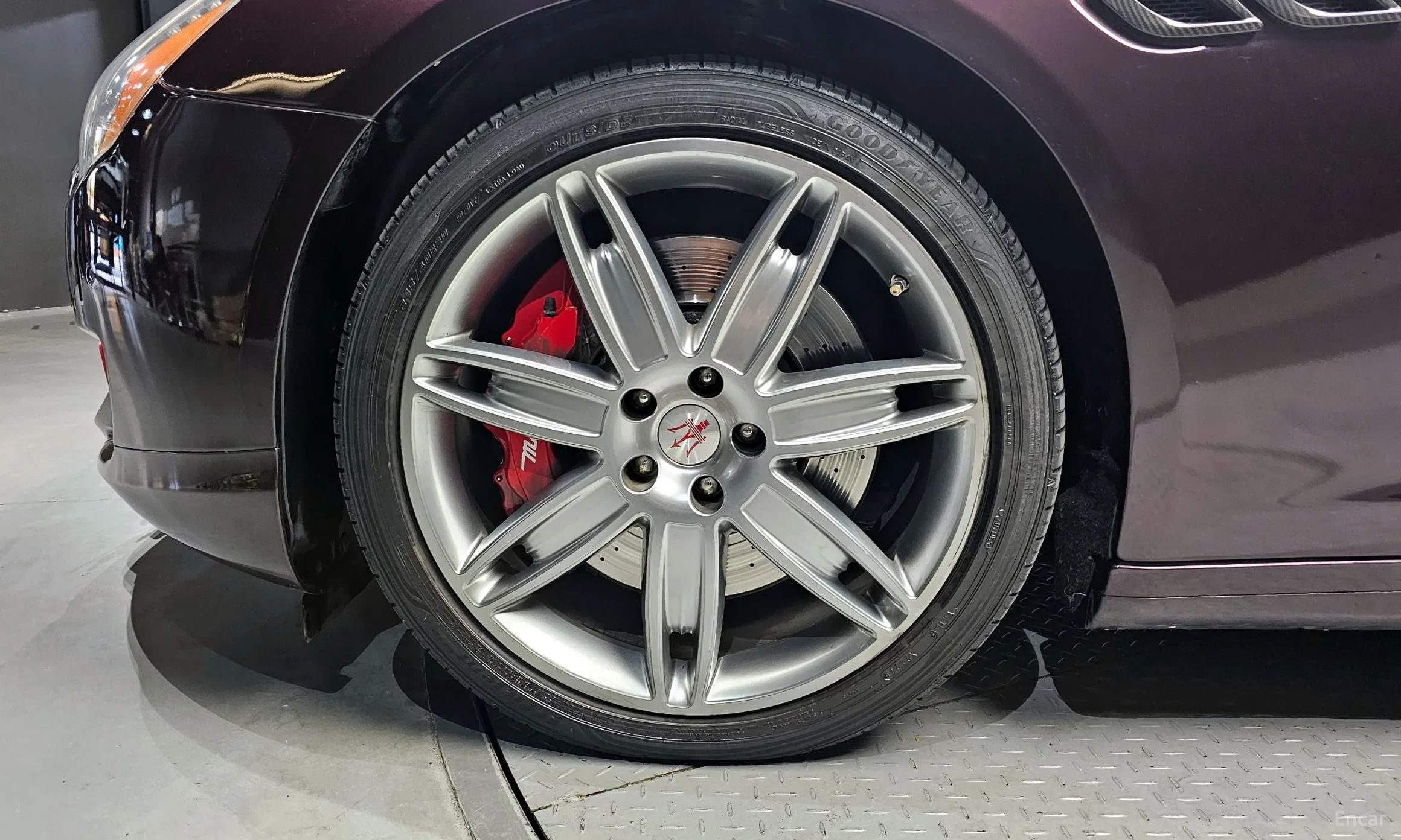 Maserati Quattroporte превью 5