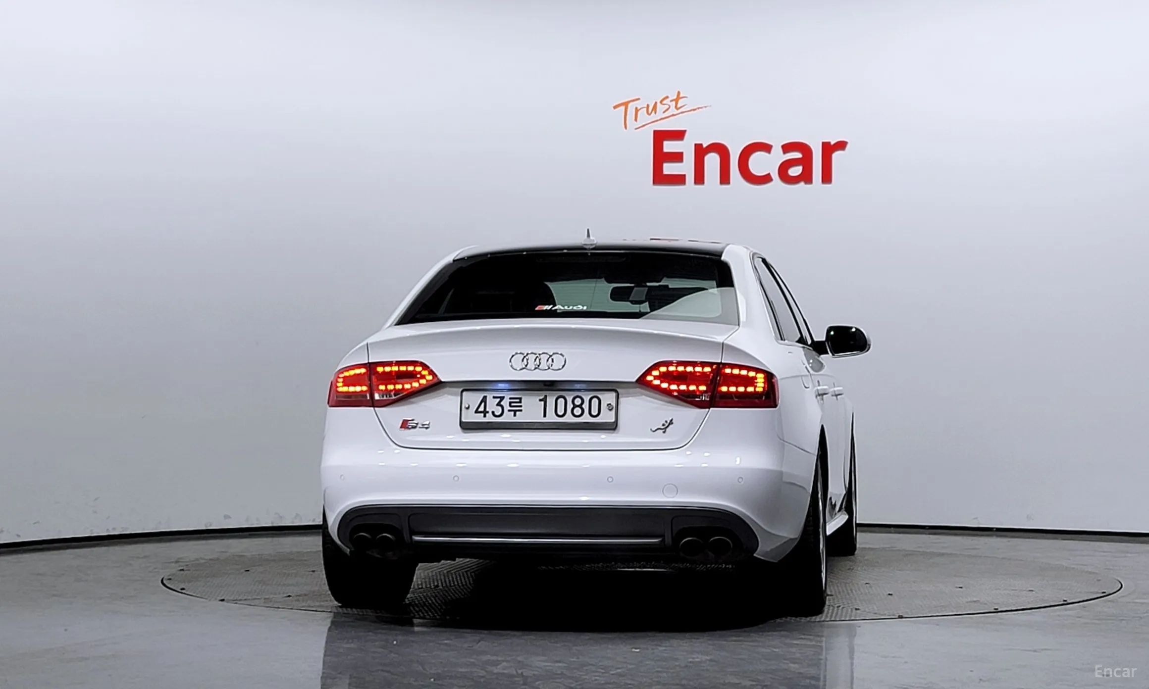 Audi New S4 превью 3