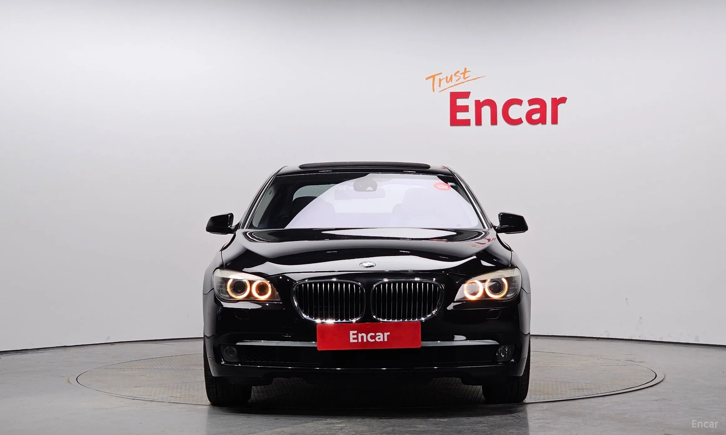 BMW 7 Series (F01) превью 2