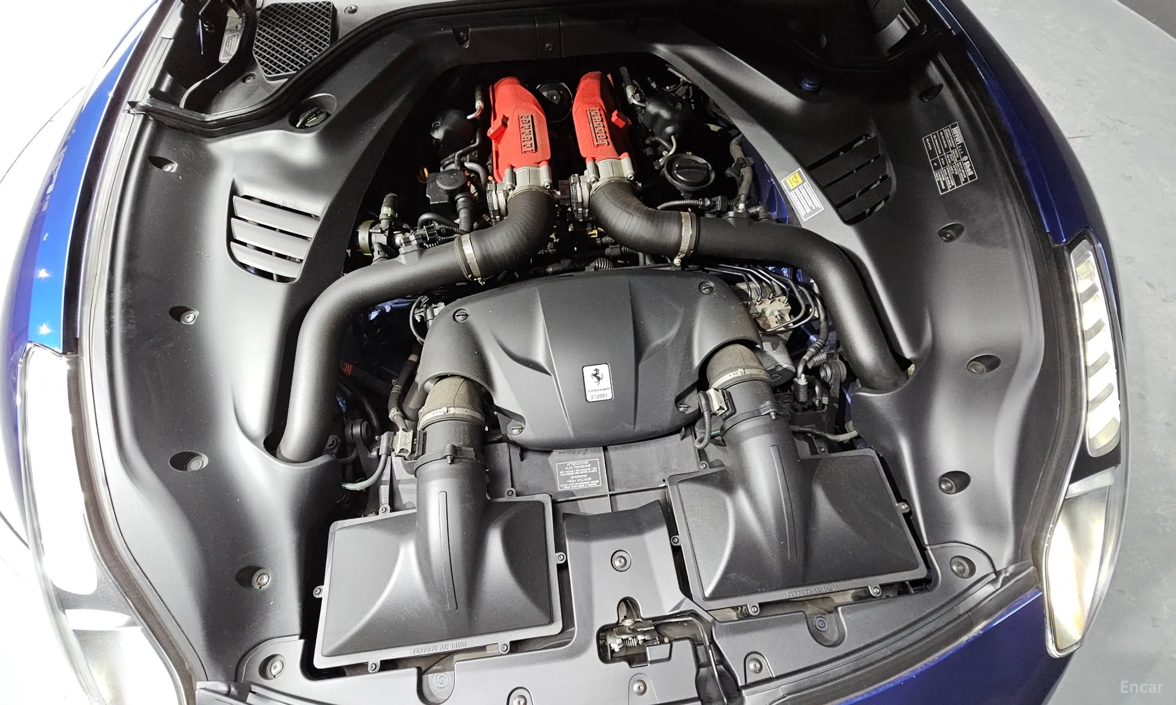 Ferrari California превью 6