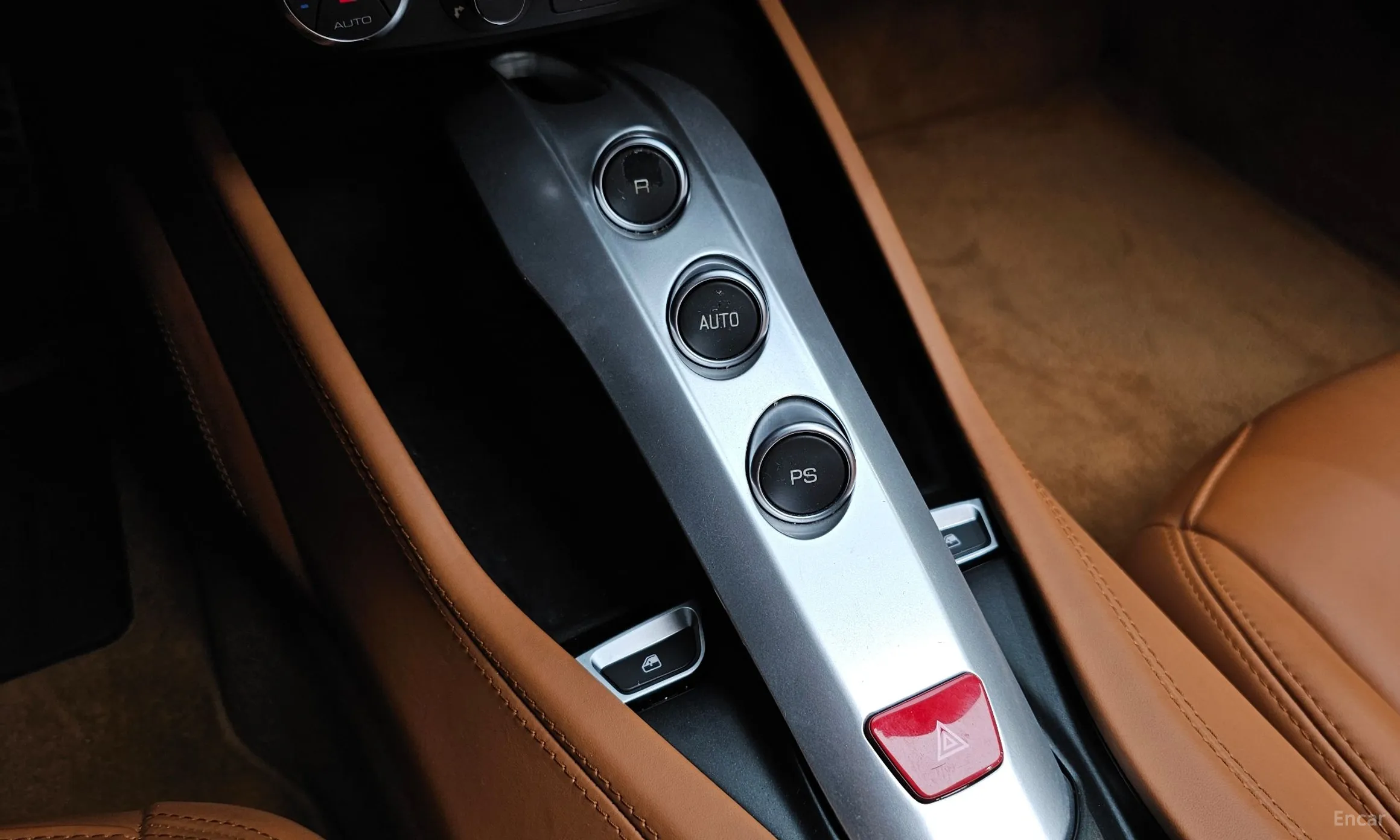 Ferrari California превью 9