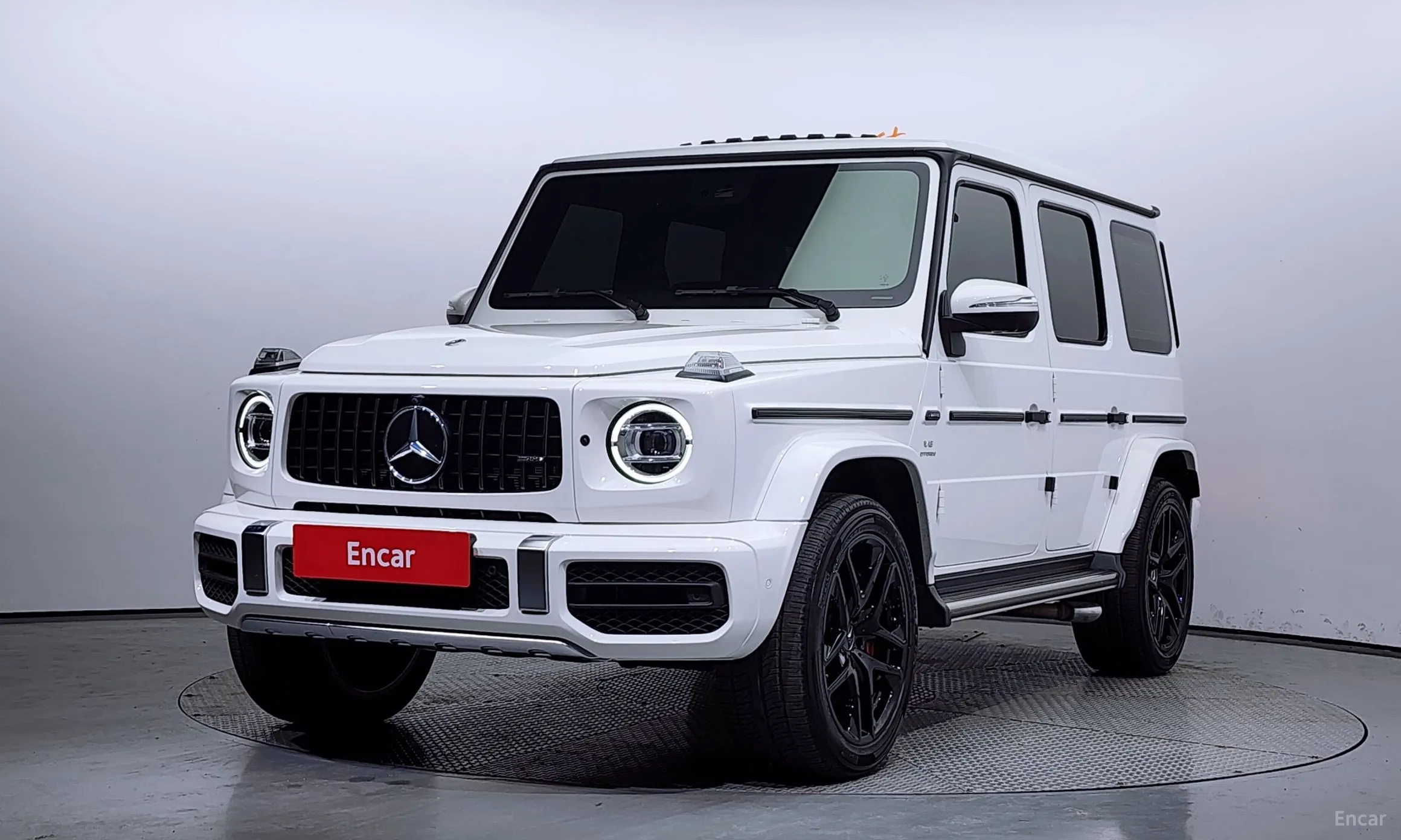 Mercedes Benz G-Class W463b