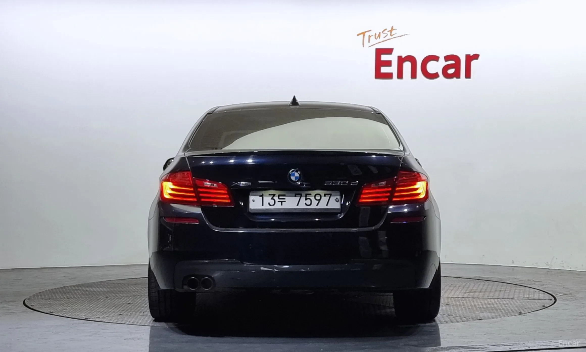 BMW 5 Series (F10) превью 3