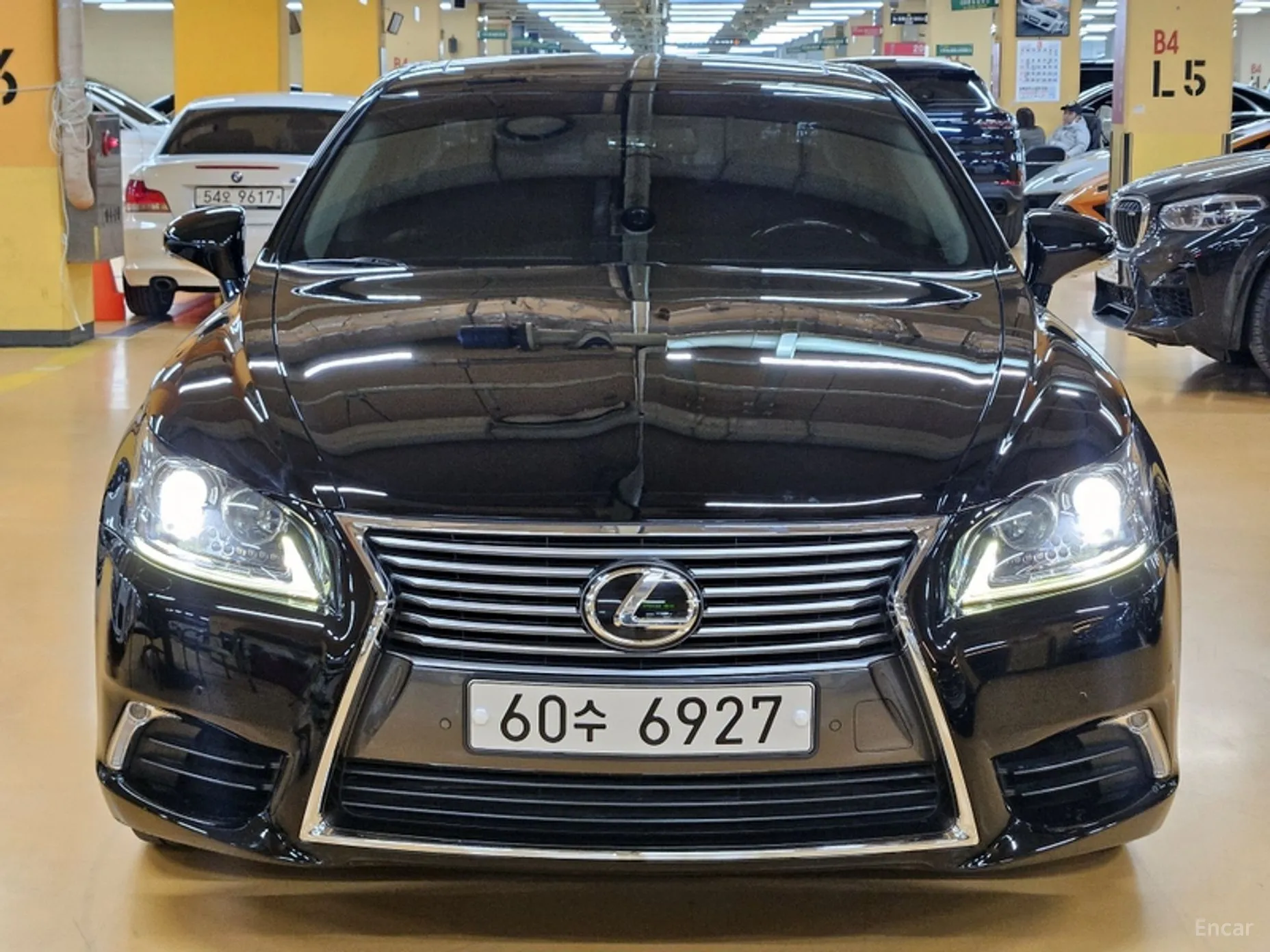 Lexus LS460