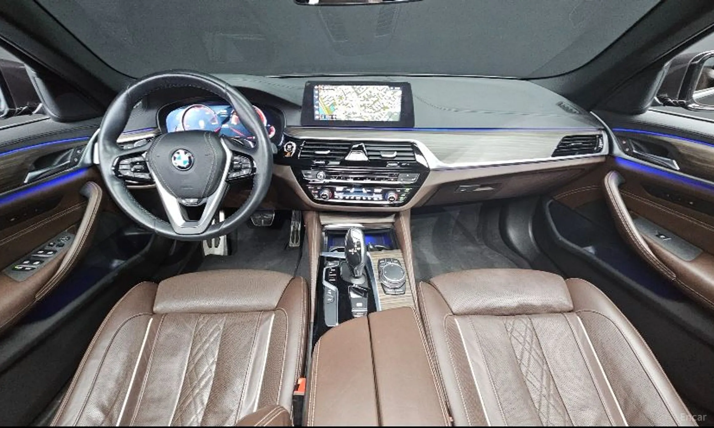 BMW 5 Series (G30) превью 4