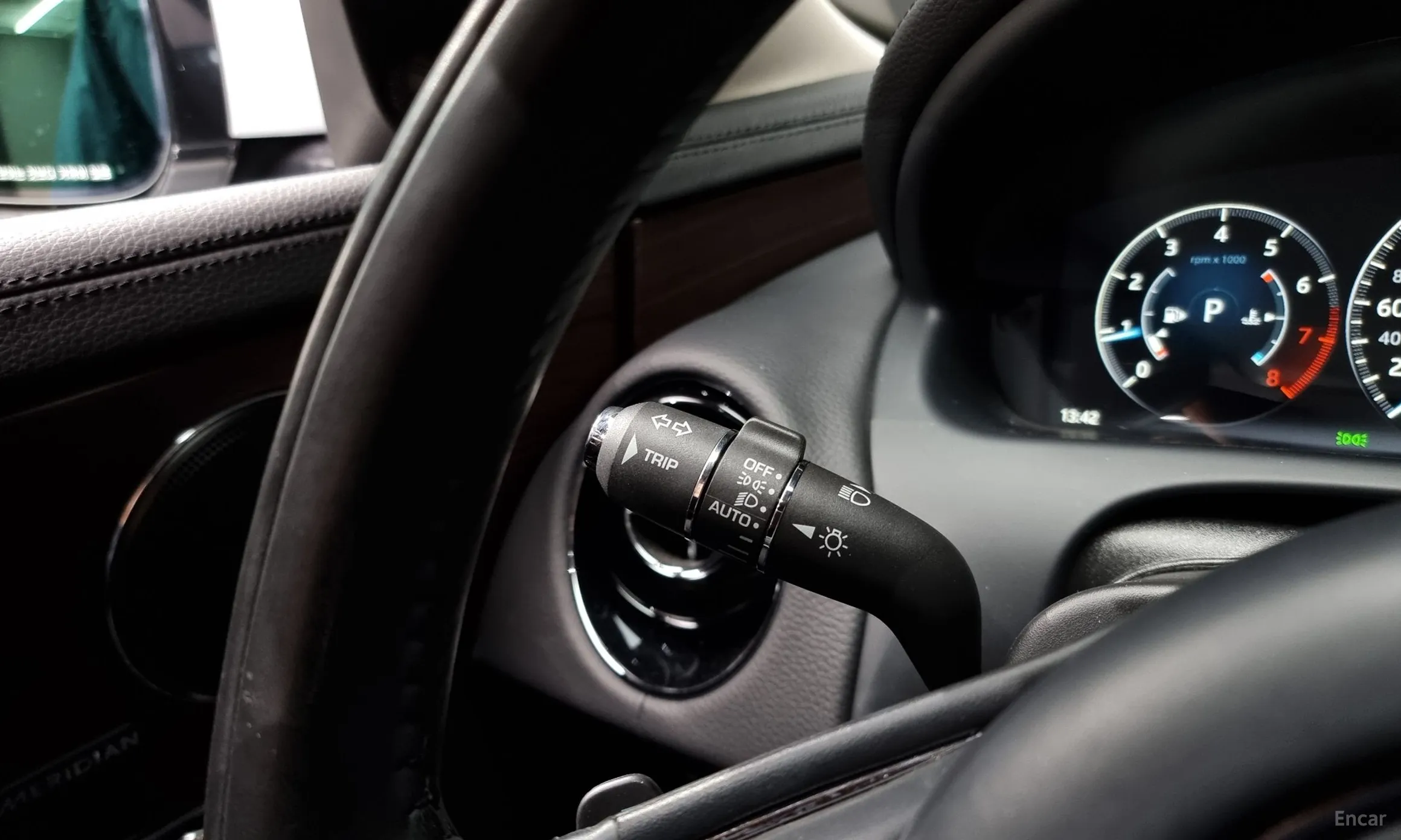 Jaguar All New XJ превью 17