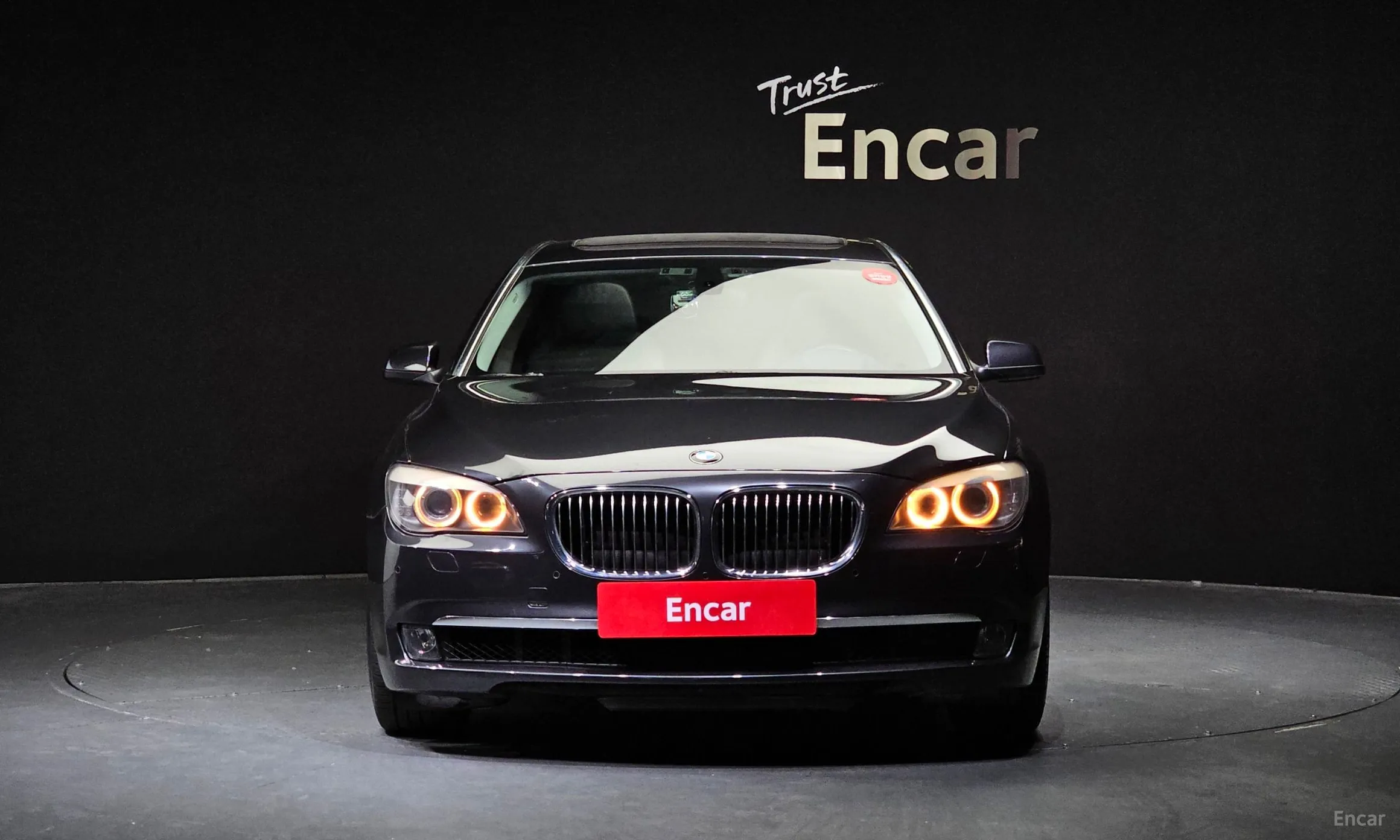 BMW 7 Series (F01) превью 2