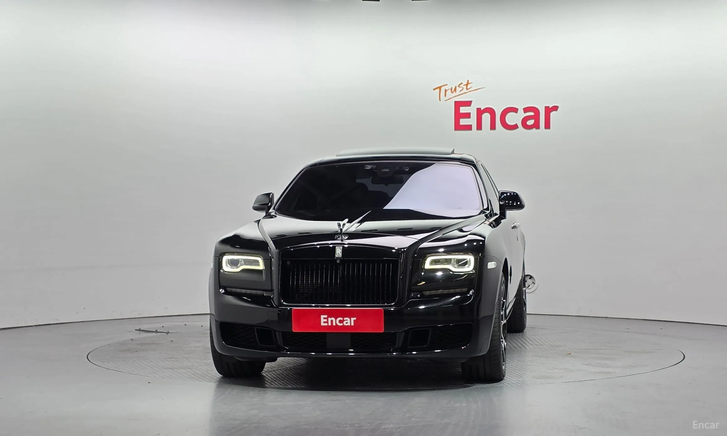 Rolls-Royce Ghost превью 3