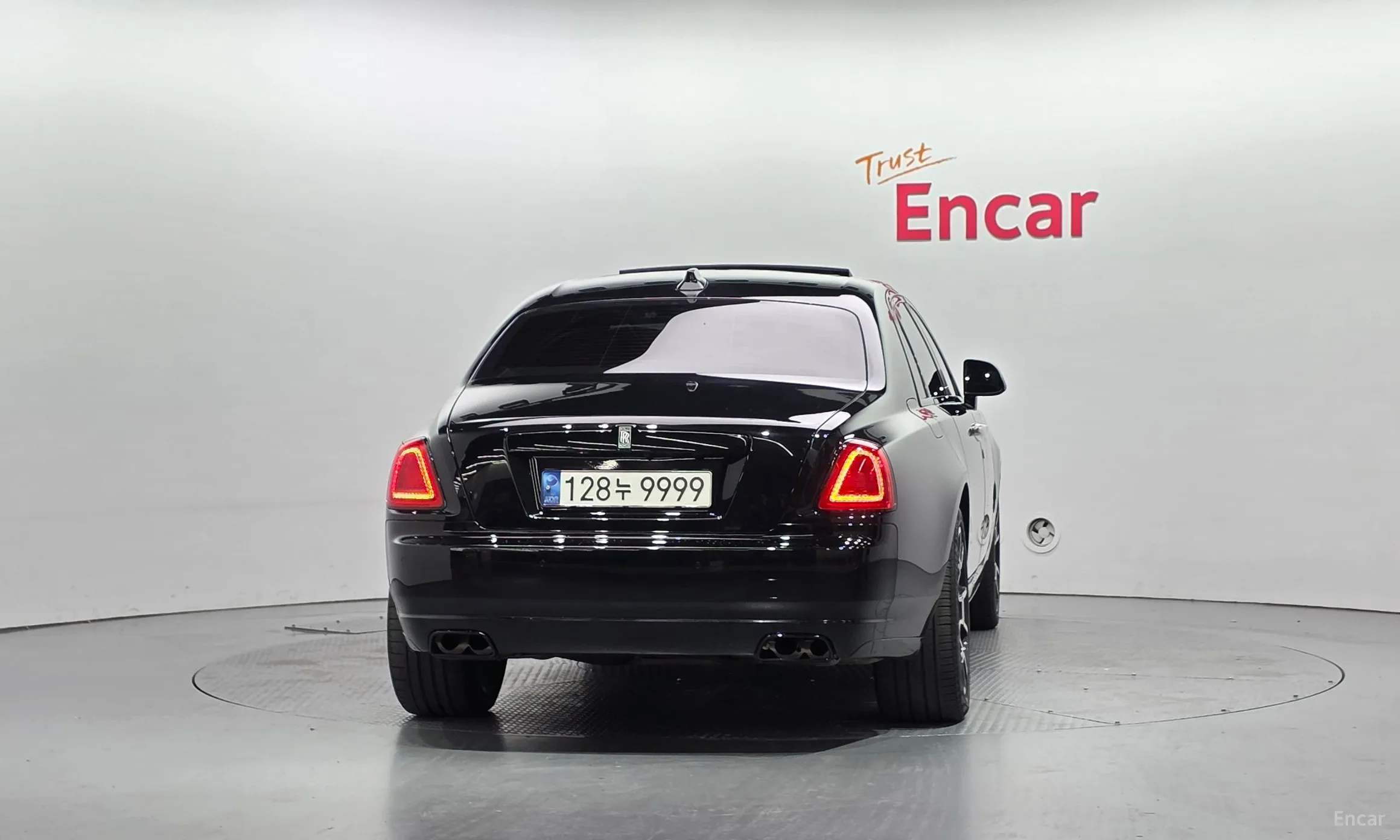Rolls-Royce Ghost превью 4