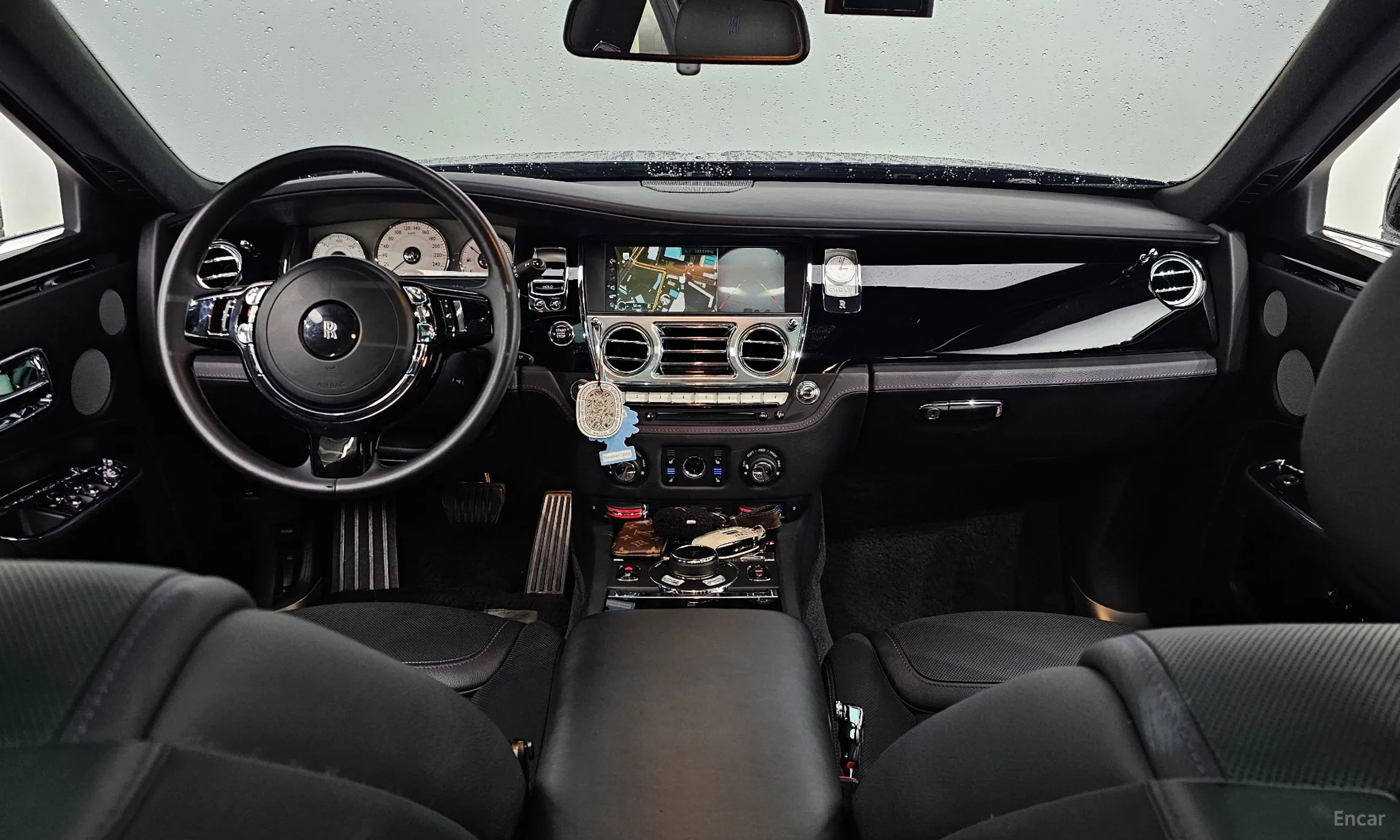 Rolls-Royce Ghost превью 7