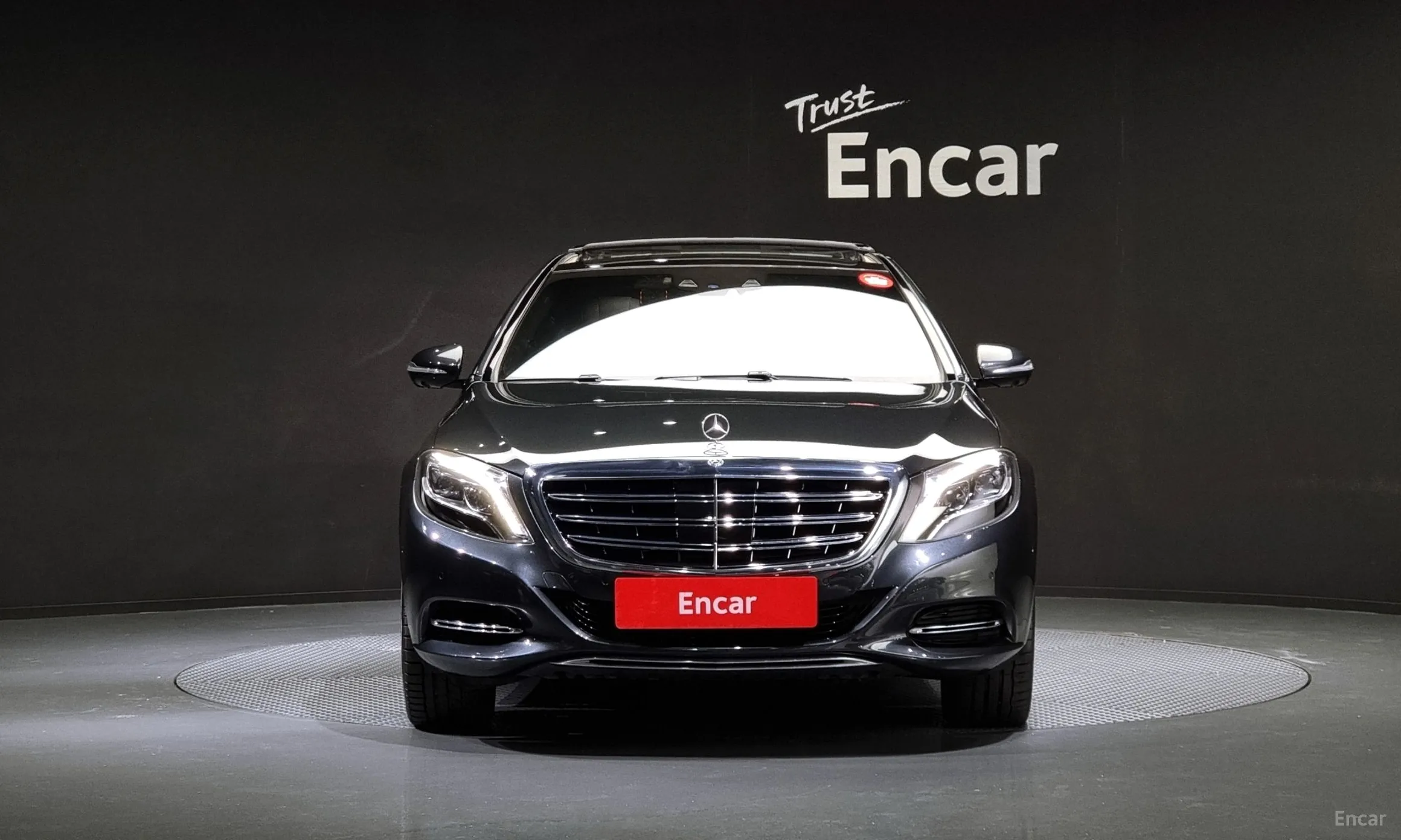 Mercedes Benz S-Class W222