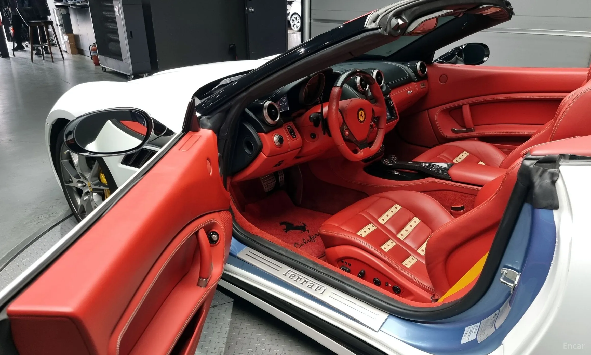 Ferrari California превью 11