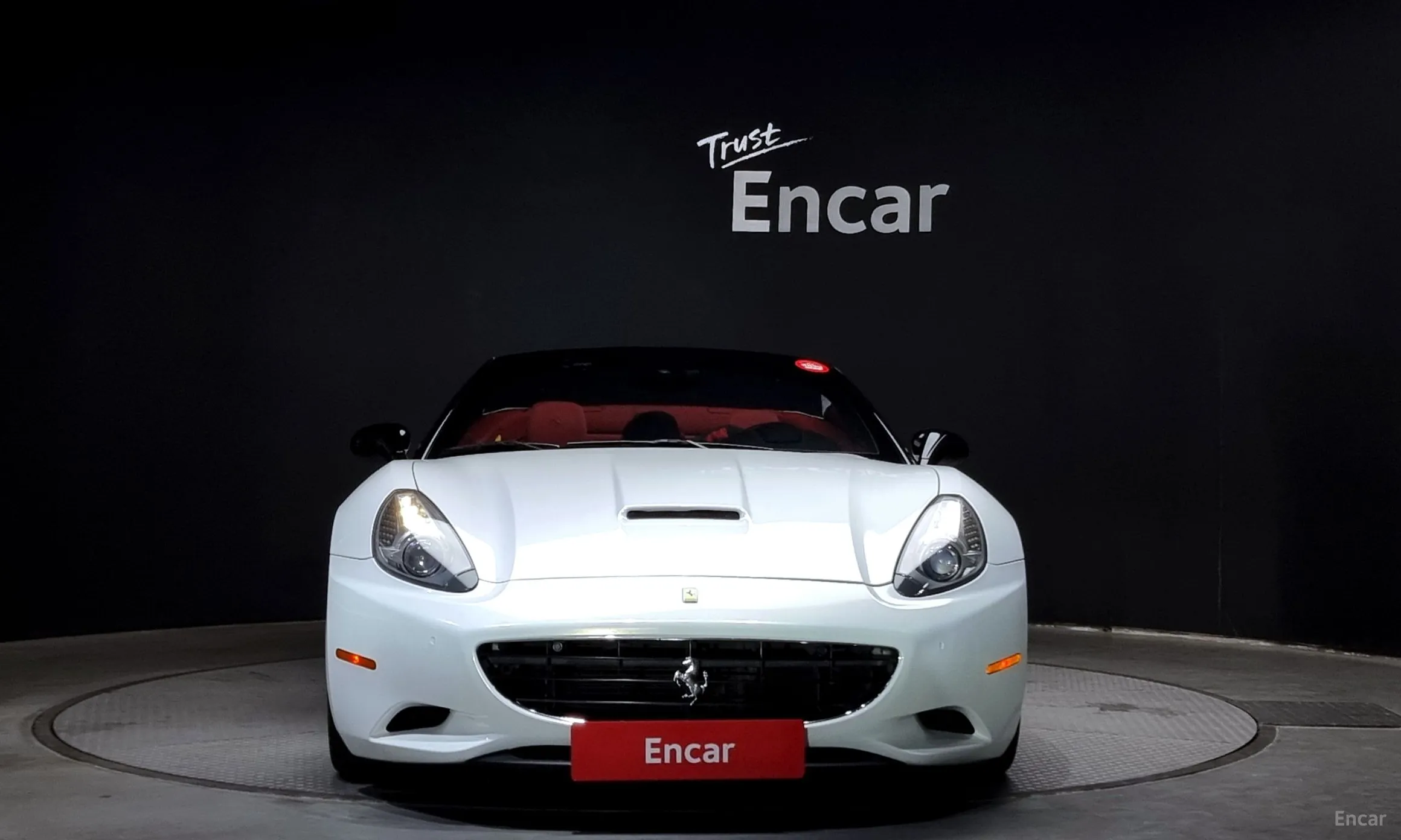 Ferrari California превью 3