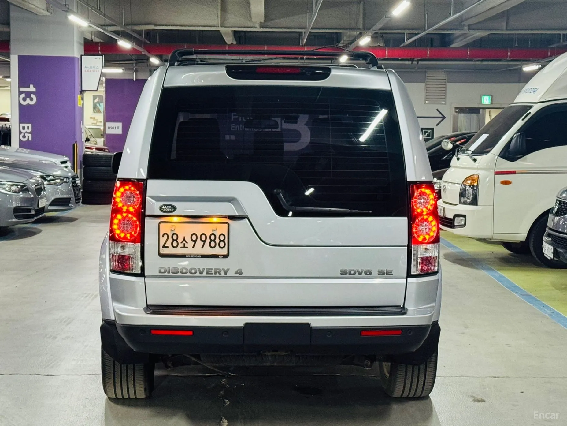Land Rover Discovery 4 превью 3