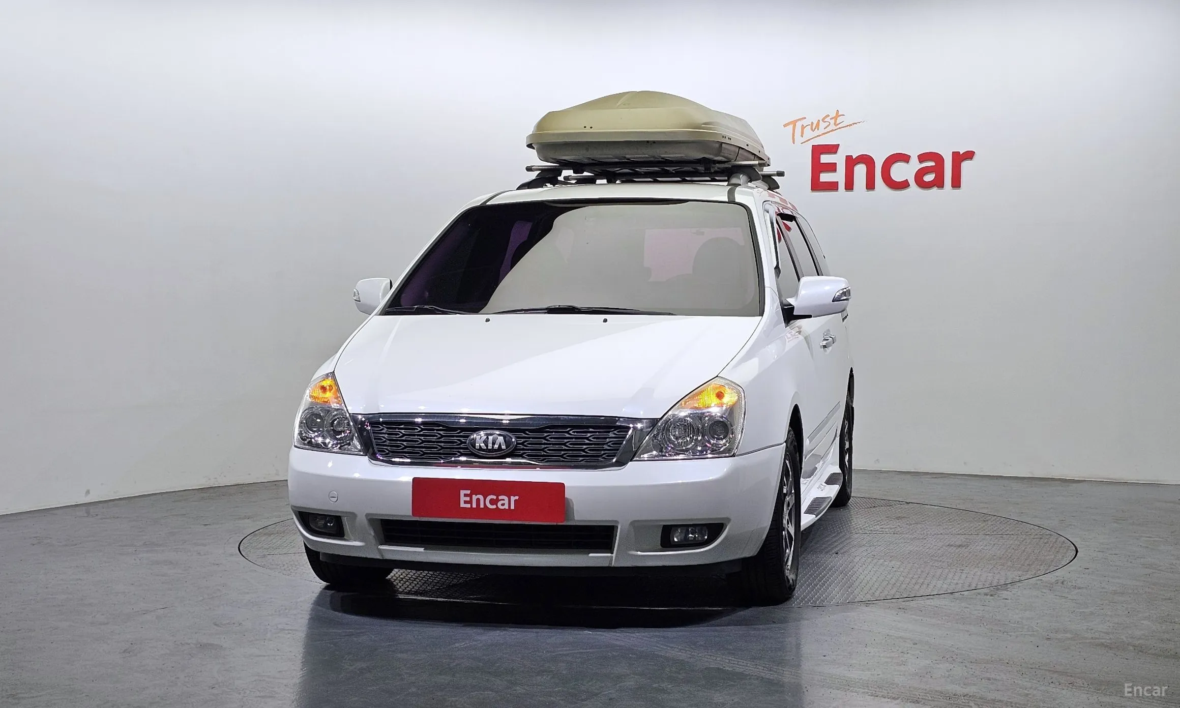Kia Carnival R превью 2
