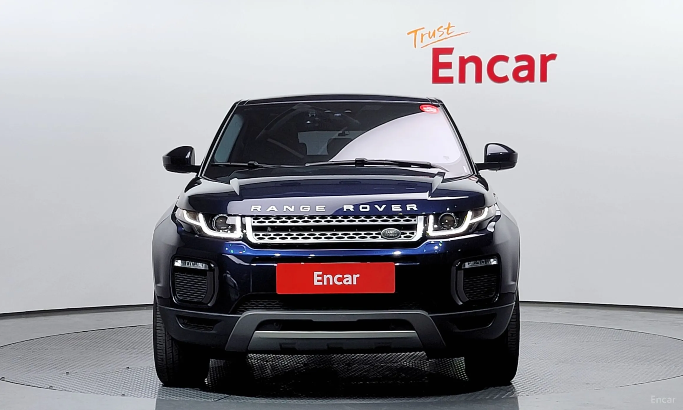 Land Rover Range Rover Evoque превью 2