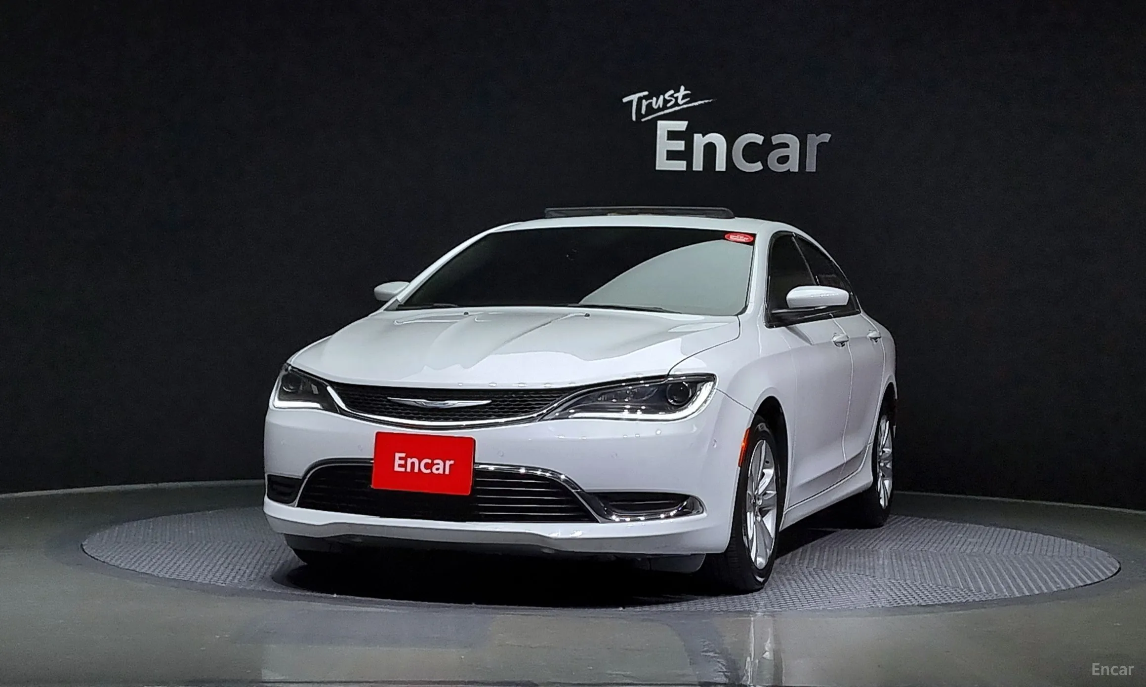 Chrysler 200 Second generation превью 3
