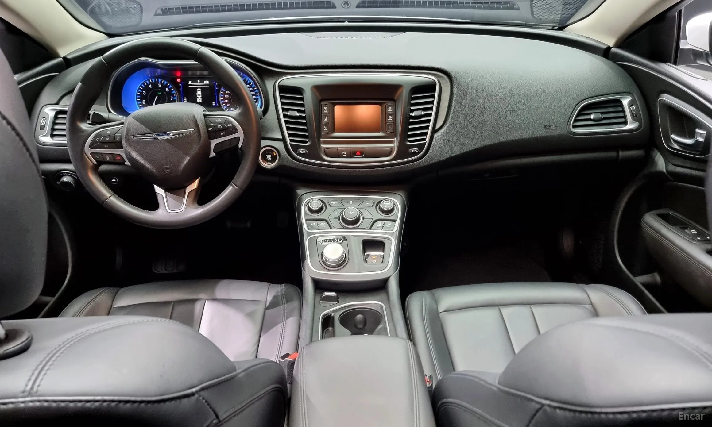 Chrysler 200 Second generation превью 7