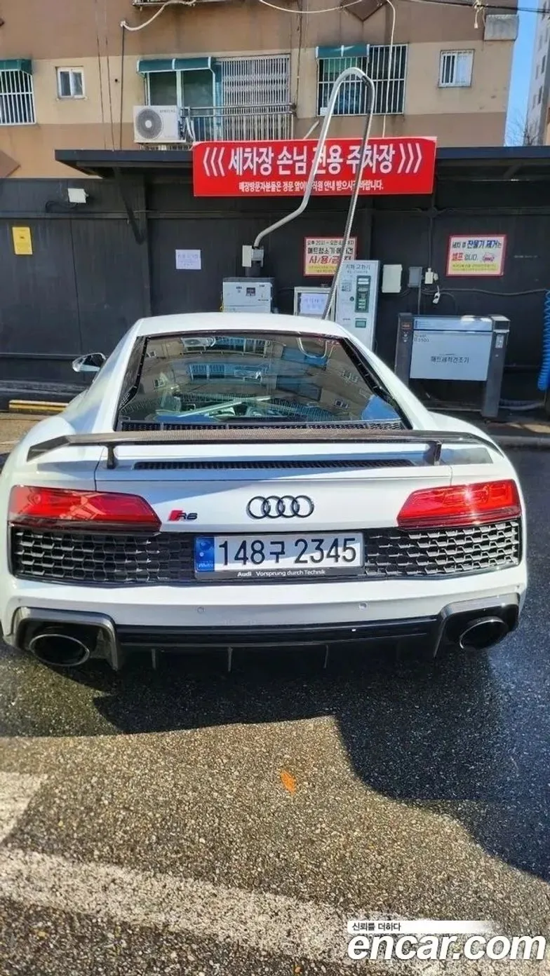 Audi R8 (4S) превью 3