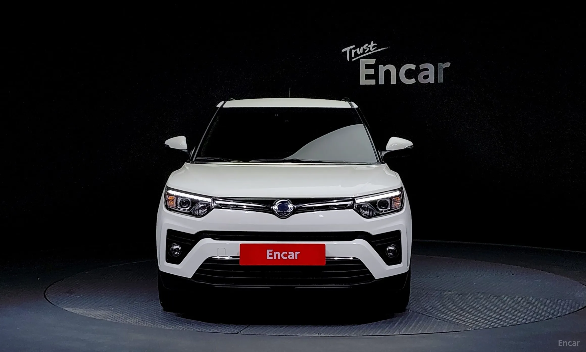KG Mobility (SsangYong) Berry New Tivoli превью 2