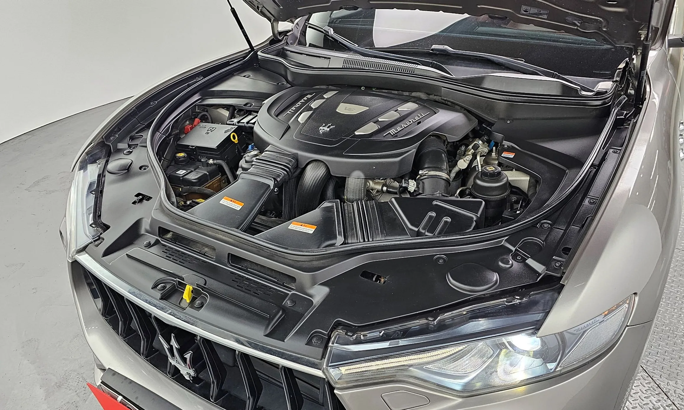 Maserati Levante превью 6