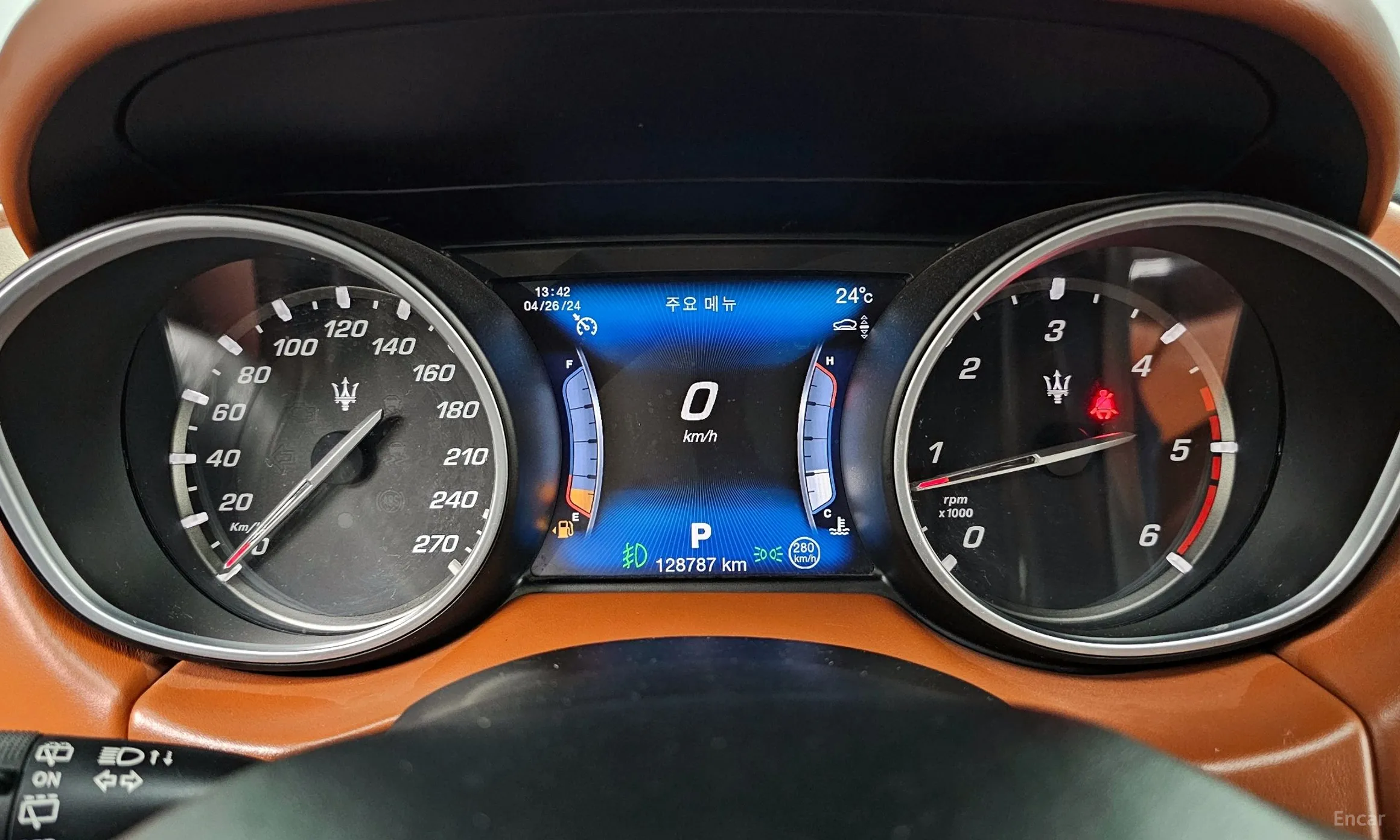 Maserati Levante превью 8
