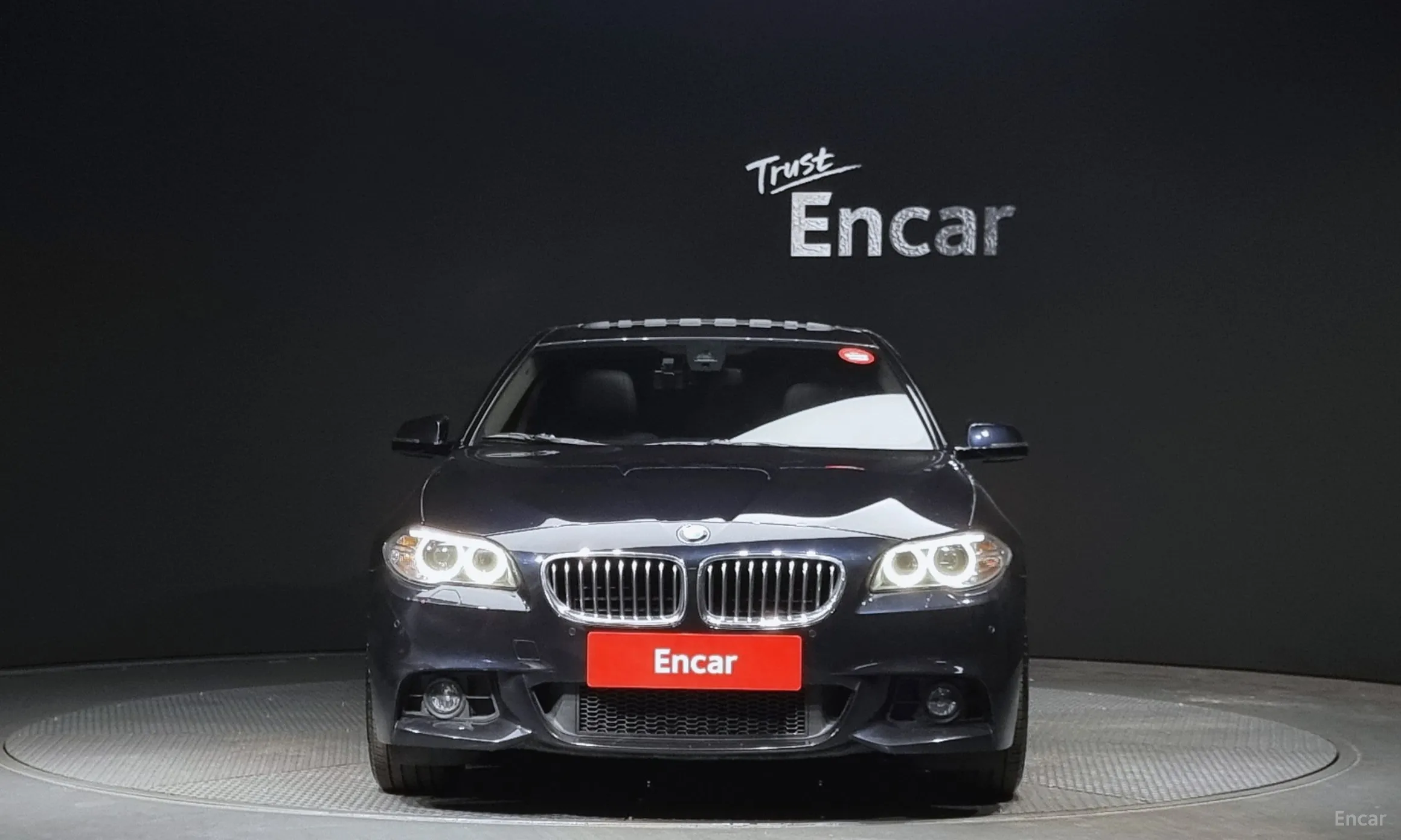 BMW 5 Series (F10) превью 2