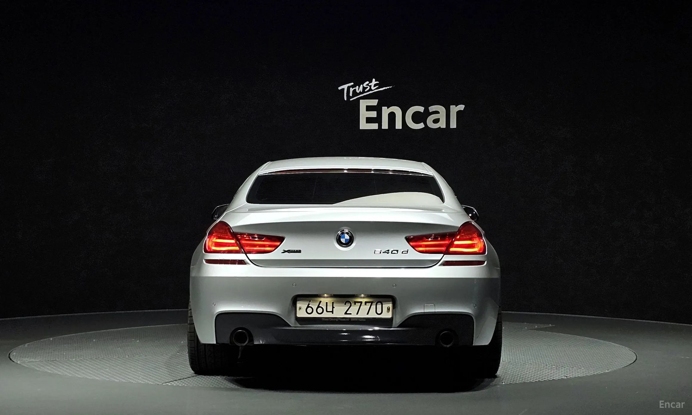 BMW 6 Series (F12) превью 3