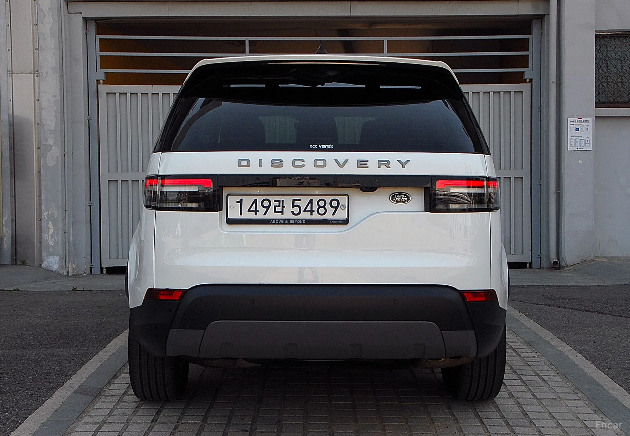 Land Rover Discovery 5 превью 2