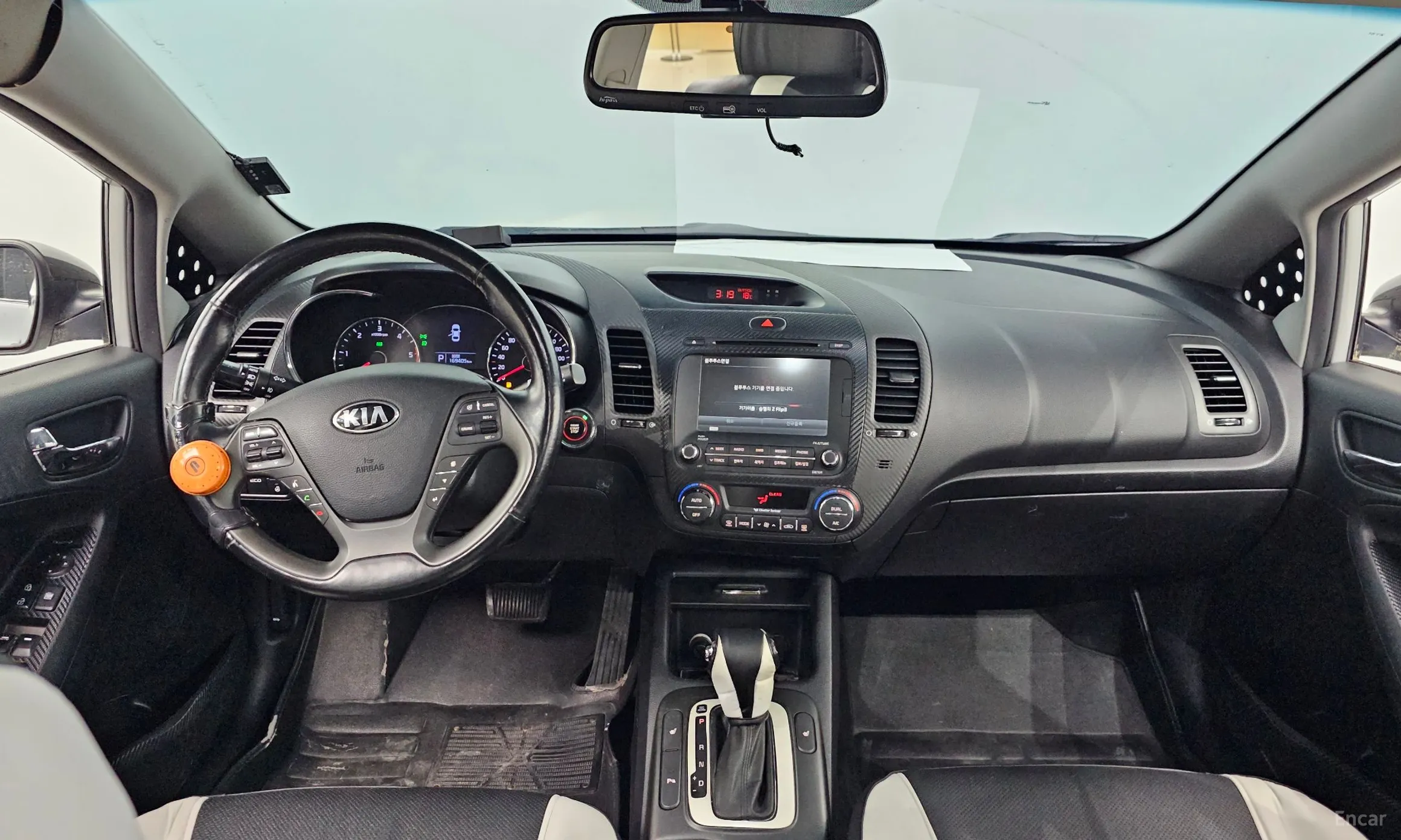 Kia K3 превью 4