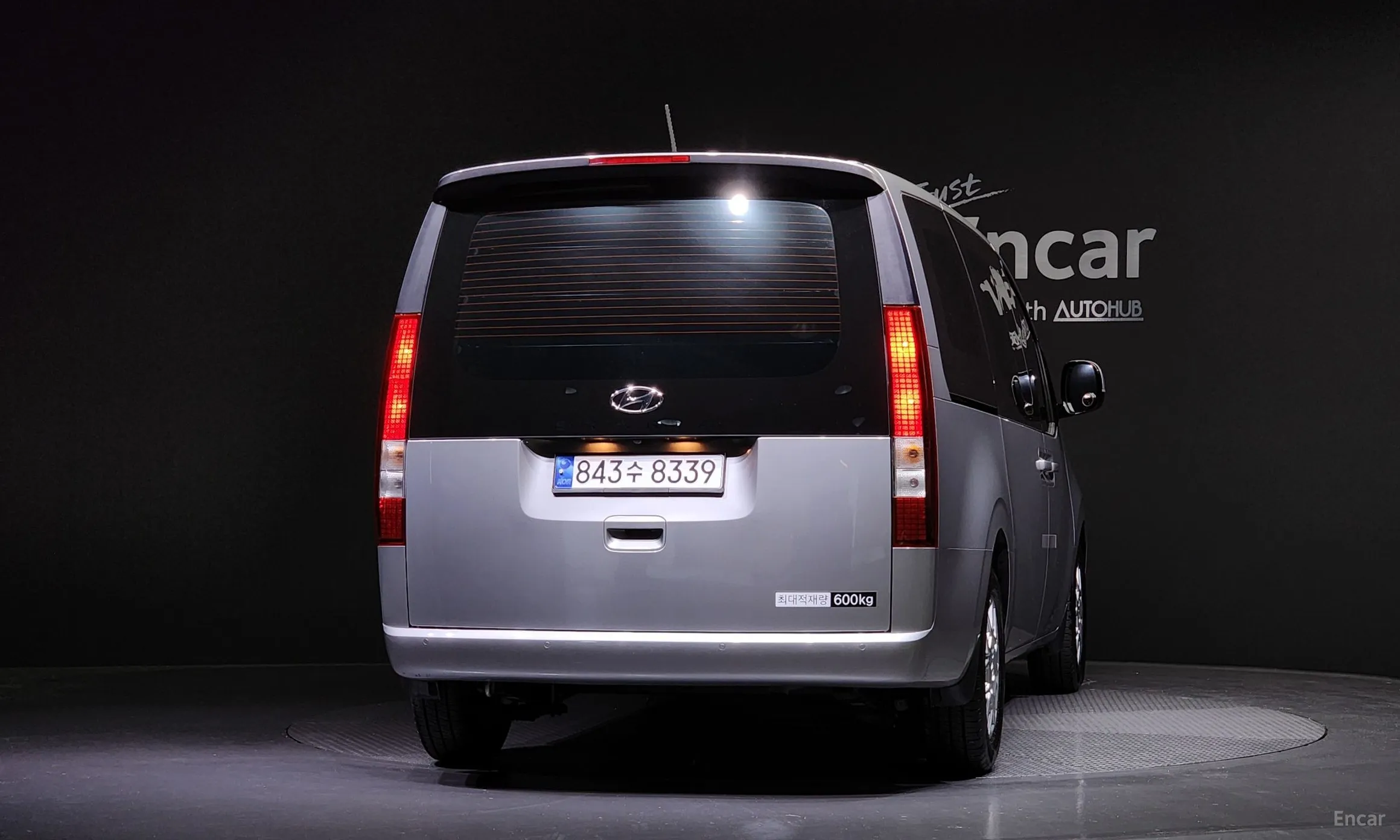 Hyundai Staria превью 3